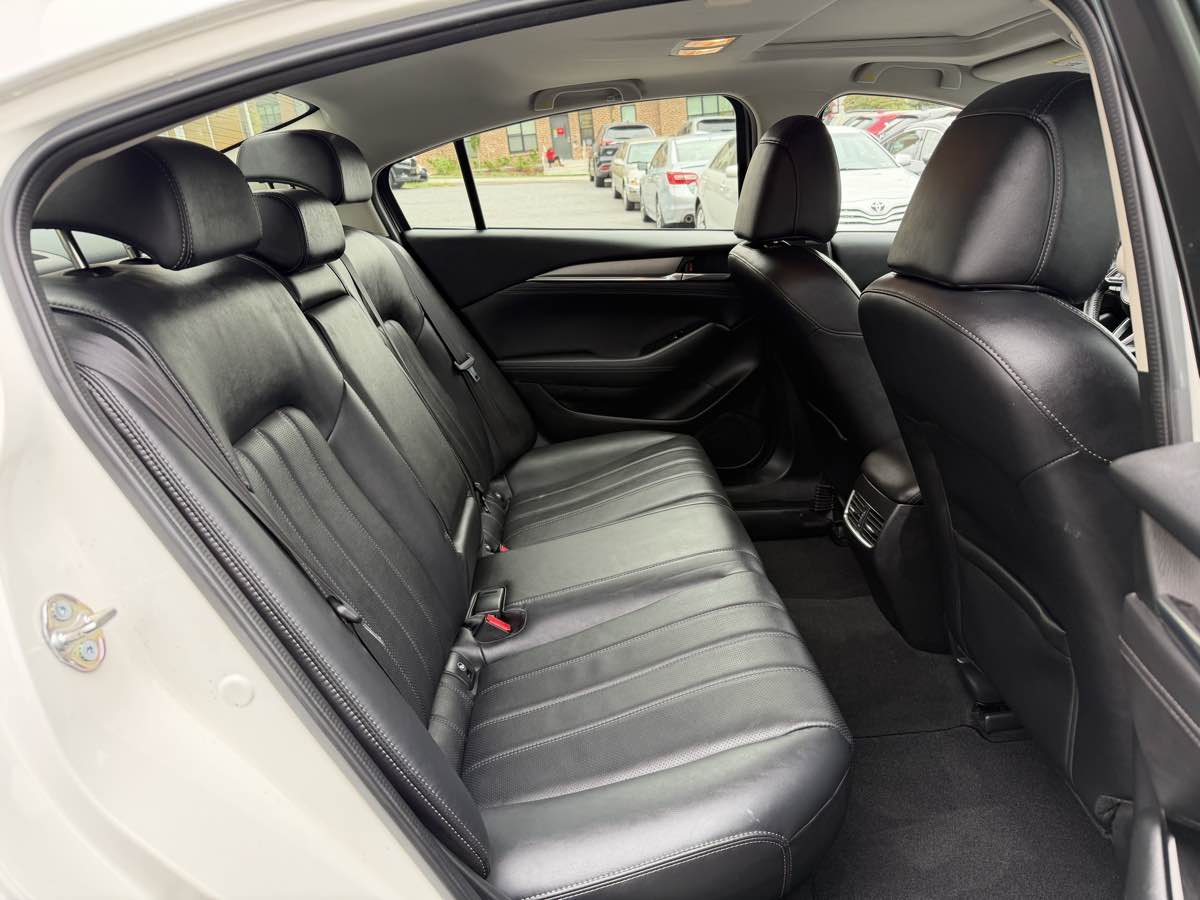 Mazda Mazda6 photo 12