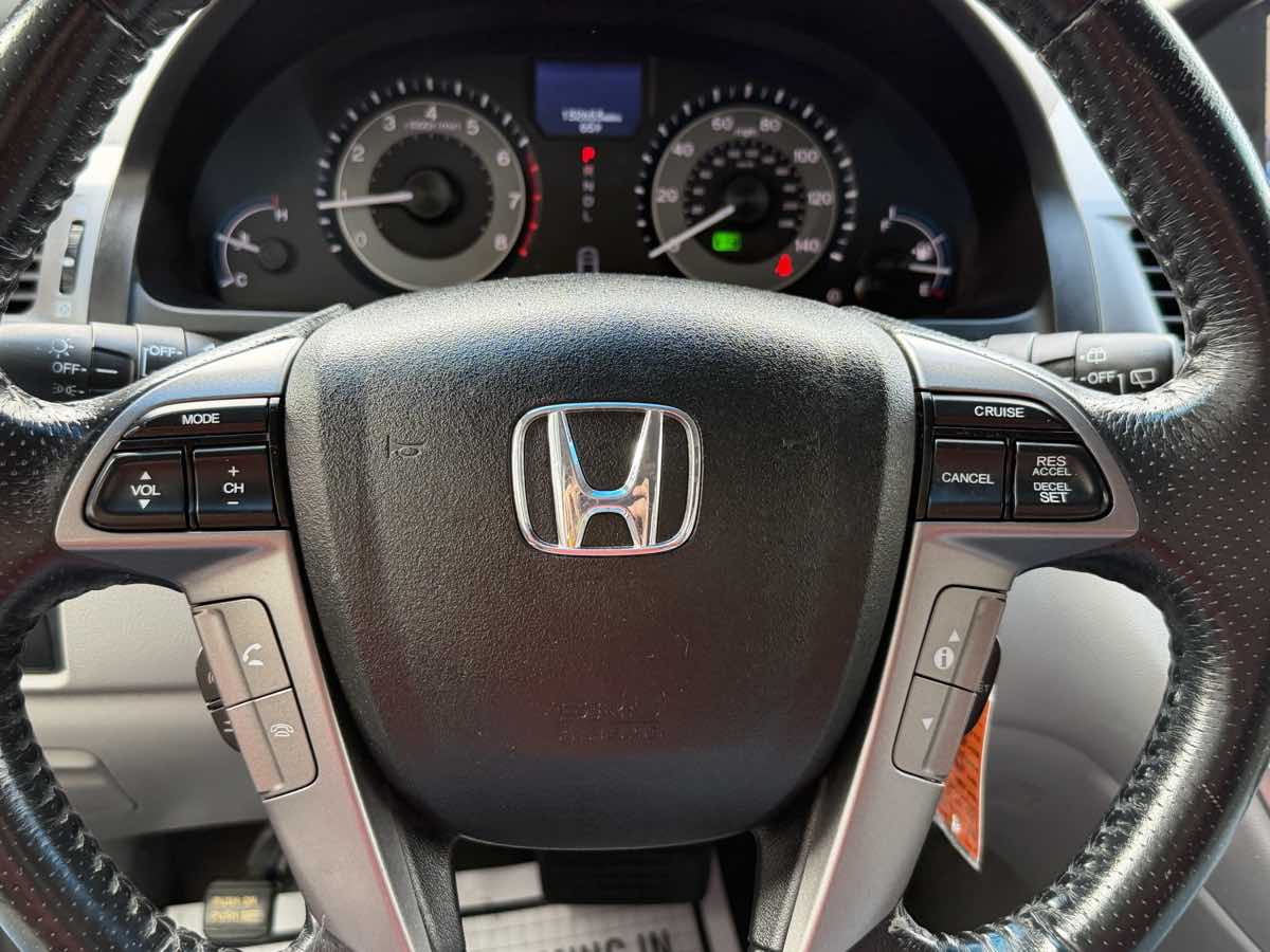 Honda Odyssey photo 15