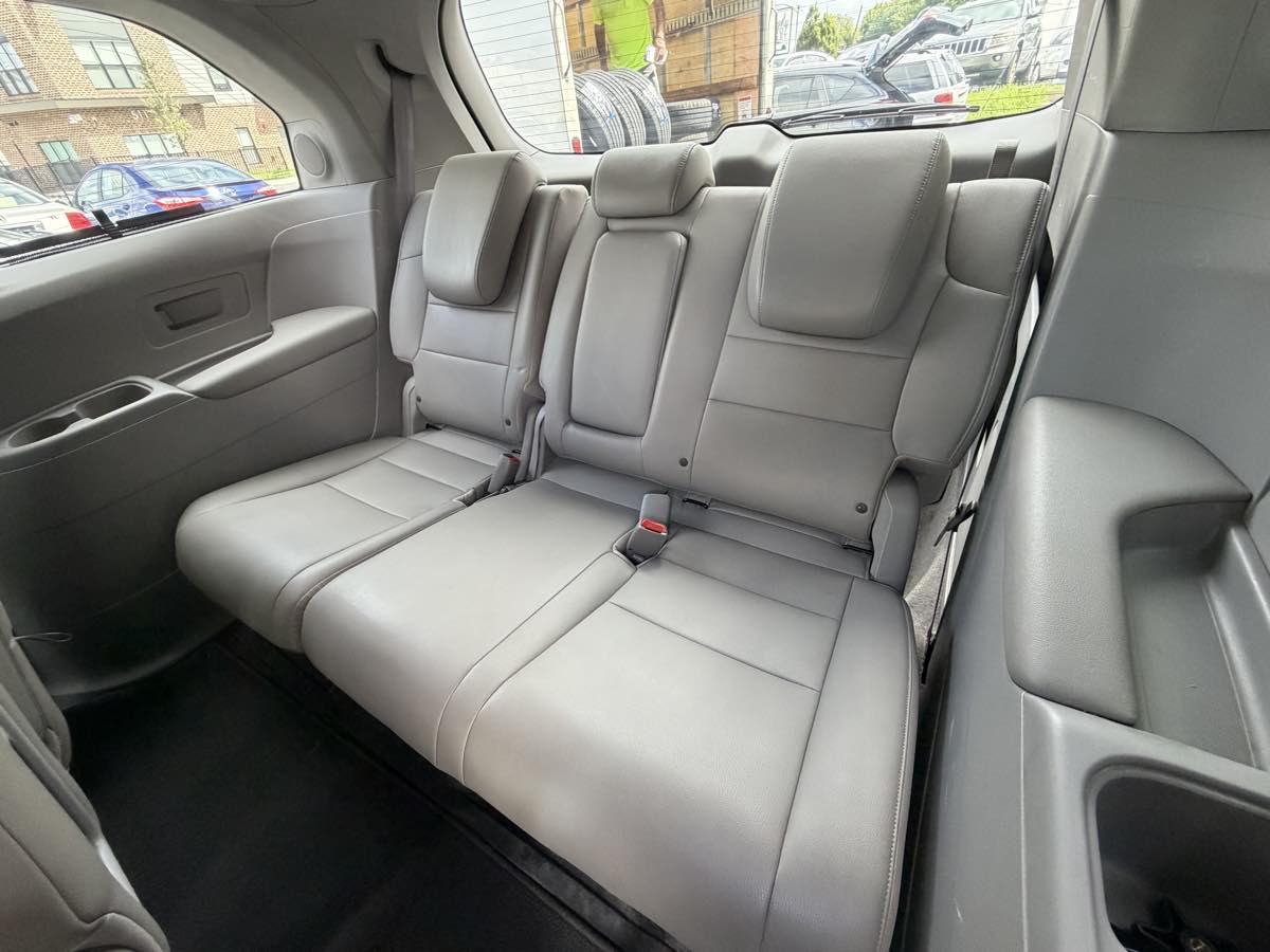 Honda Odyssey photo 21