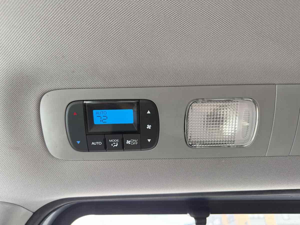 Honda Odyssey photo 24