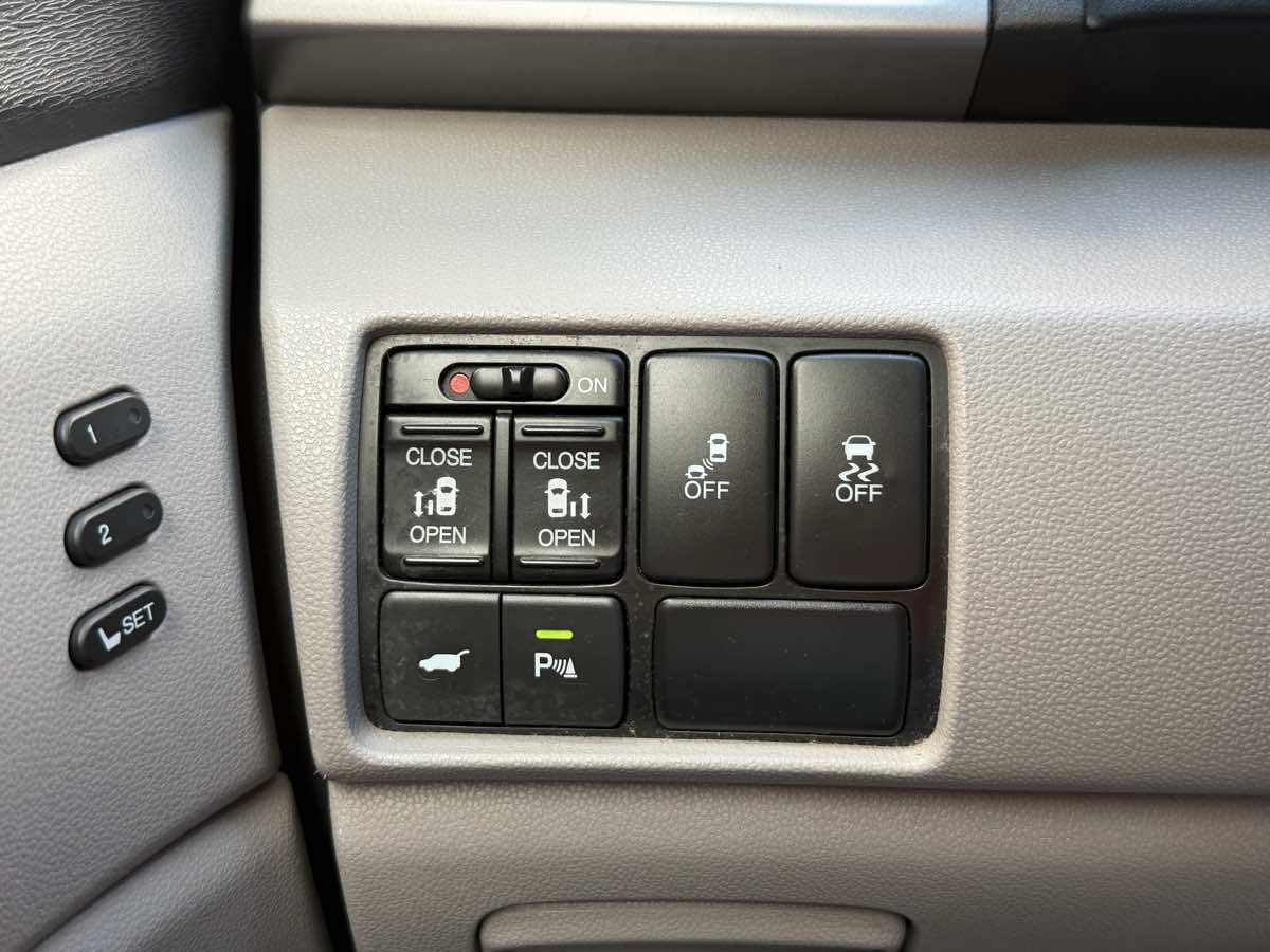 Honda Odyssey photo 27