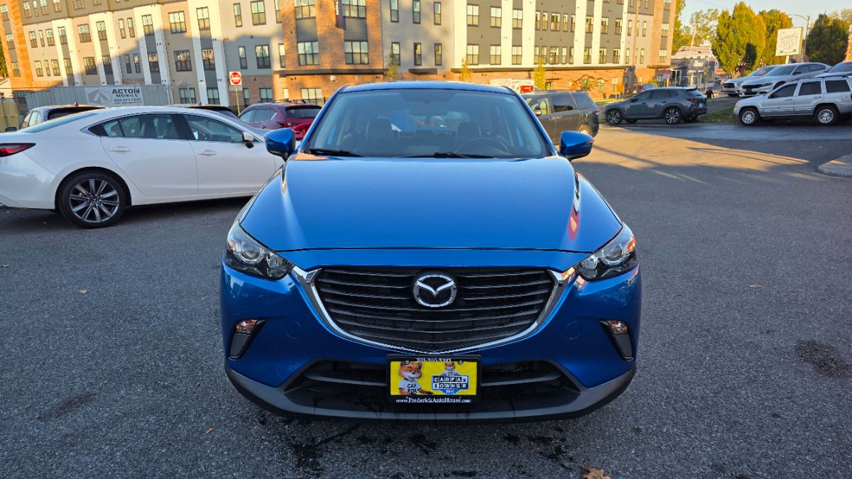 Mazda CX-3 photo 2