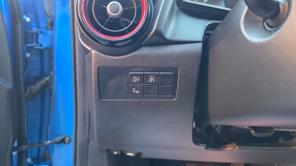 Mazda CX-3 photo 23