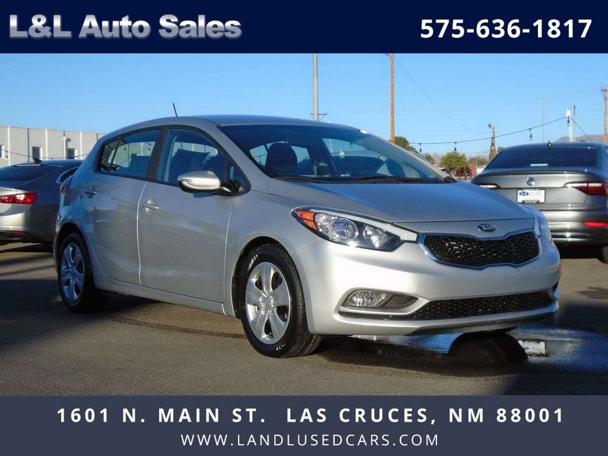 2016 Kia Forte 5-Door LX