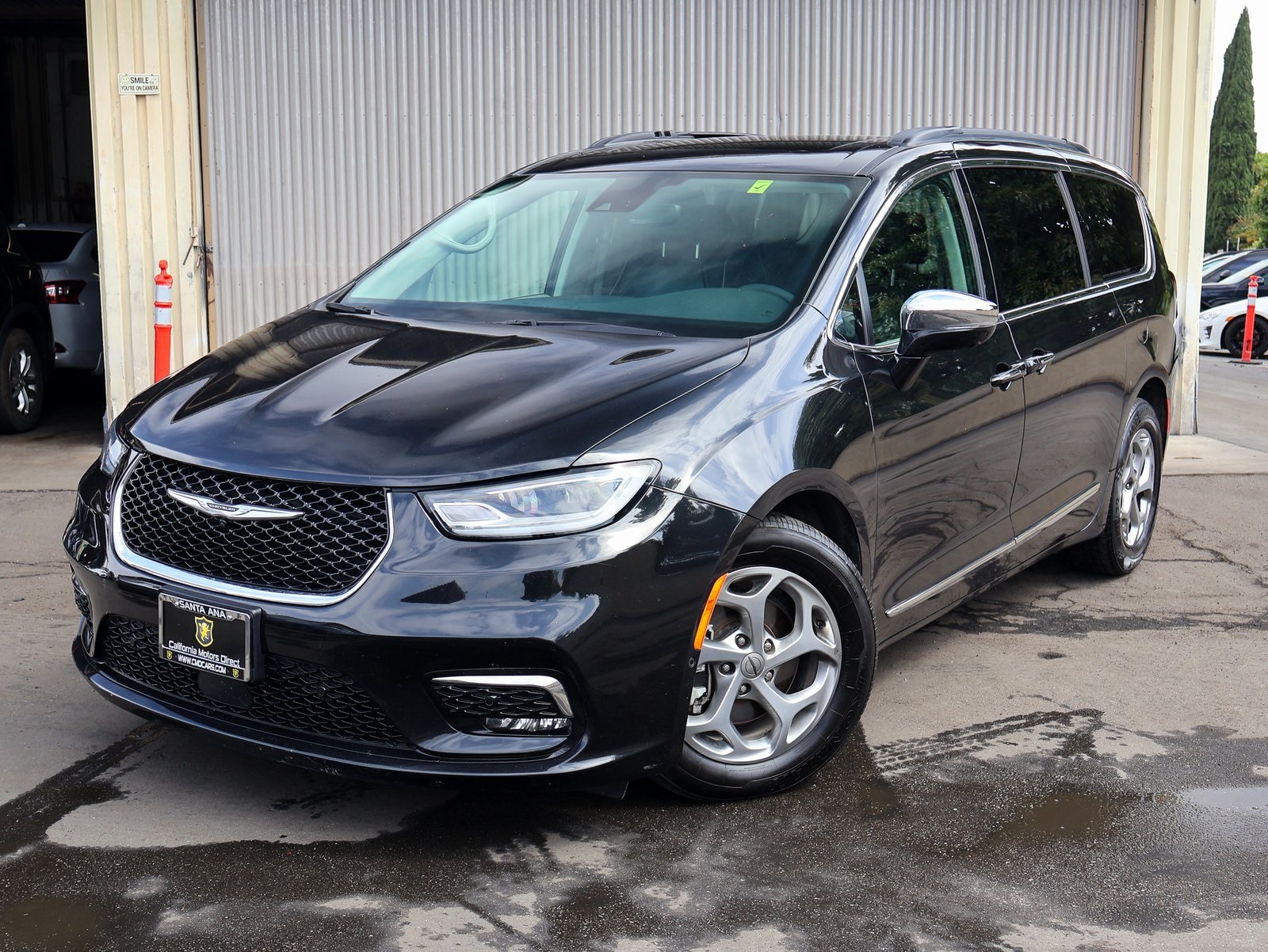 Sold 2022 Chrysler Pacifica Limited in Fontana
