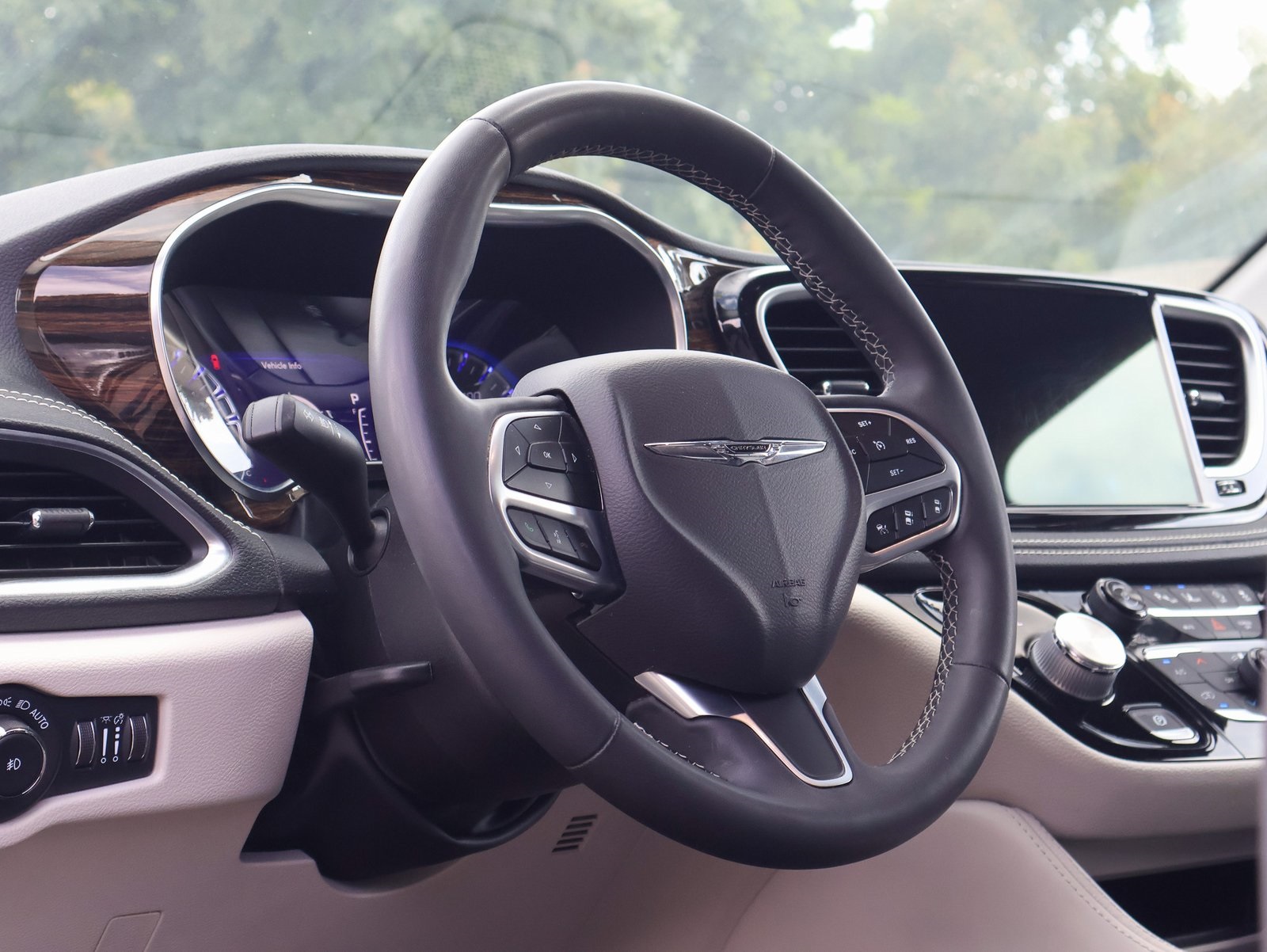 Sold 2022 Chrysler Pacifica Limited in Fontana