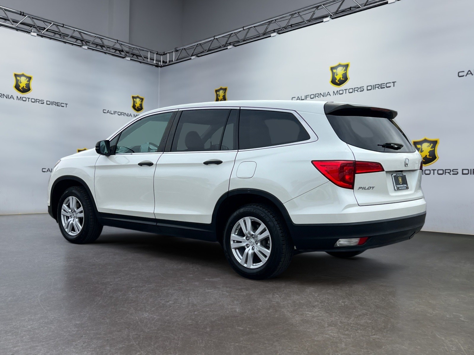 Sold 2018 Honda Pilot LX in Fontana