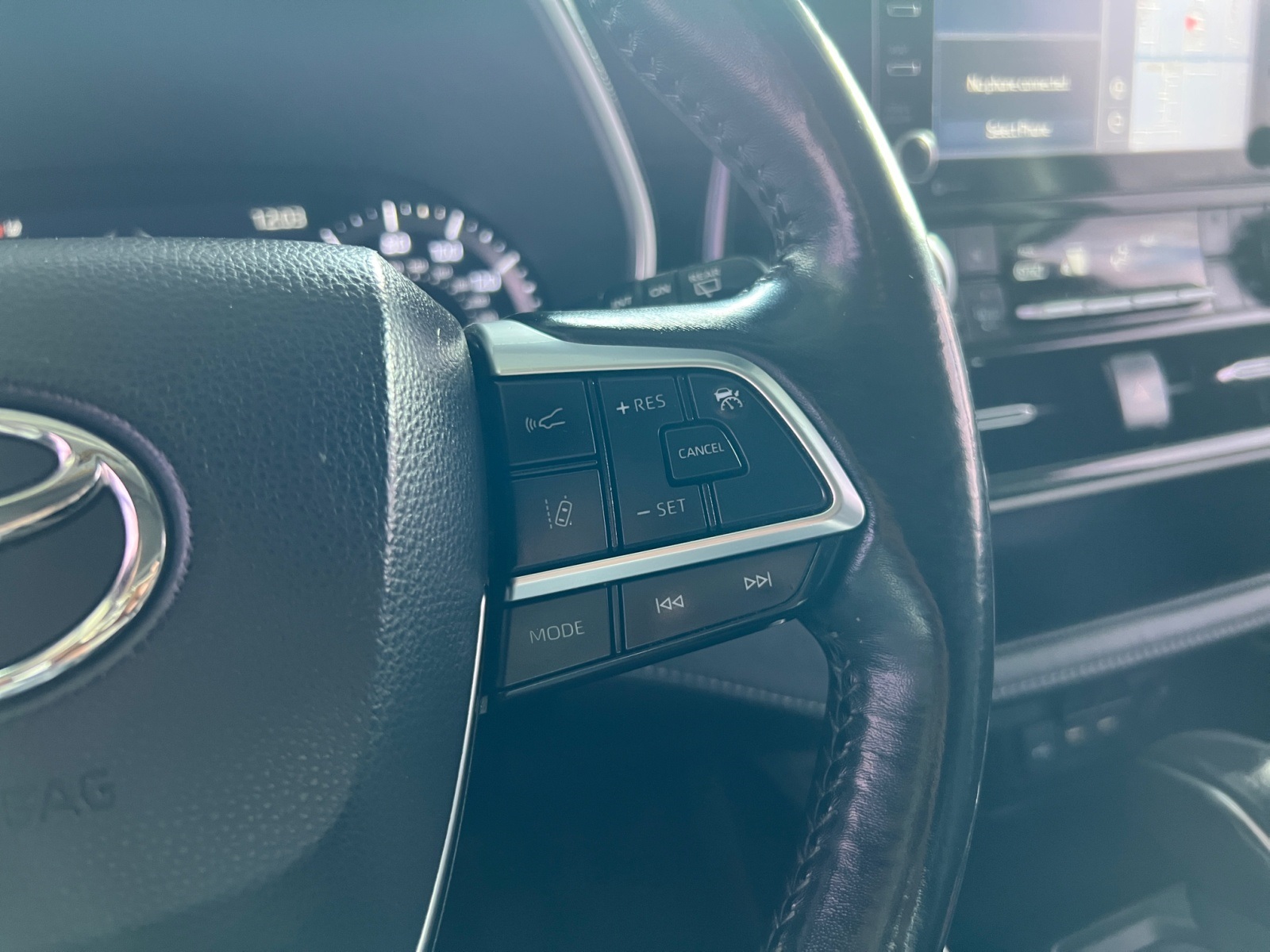 Sold 2021 Toyota Highlander XLE in Fontana