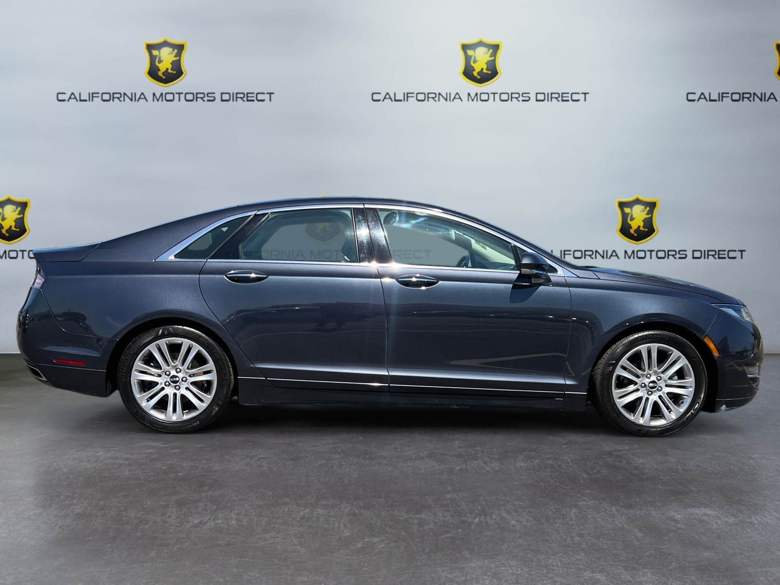 Sold 2014 Lincoln MKZ Hybrid in Fontana