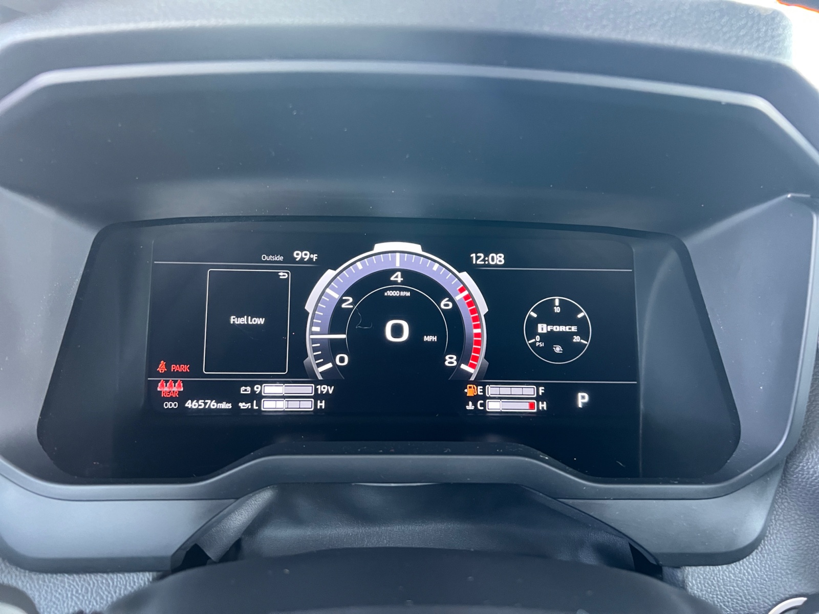 2024 Toyota Tundra Limited - Photo 16