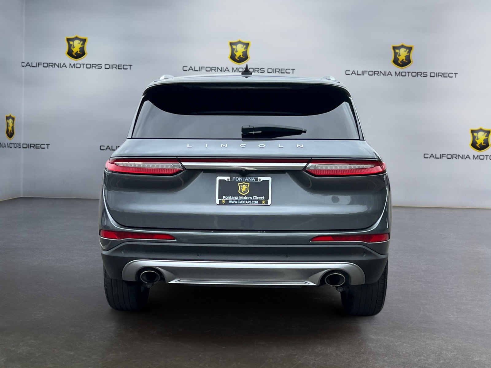 2022 Lincoln Corsair Standard photo 4