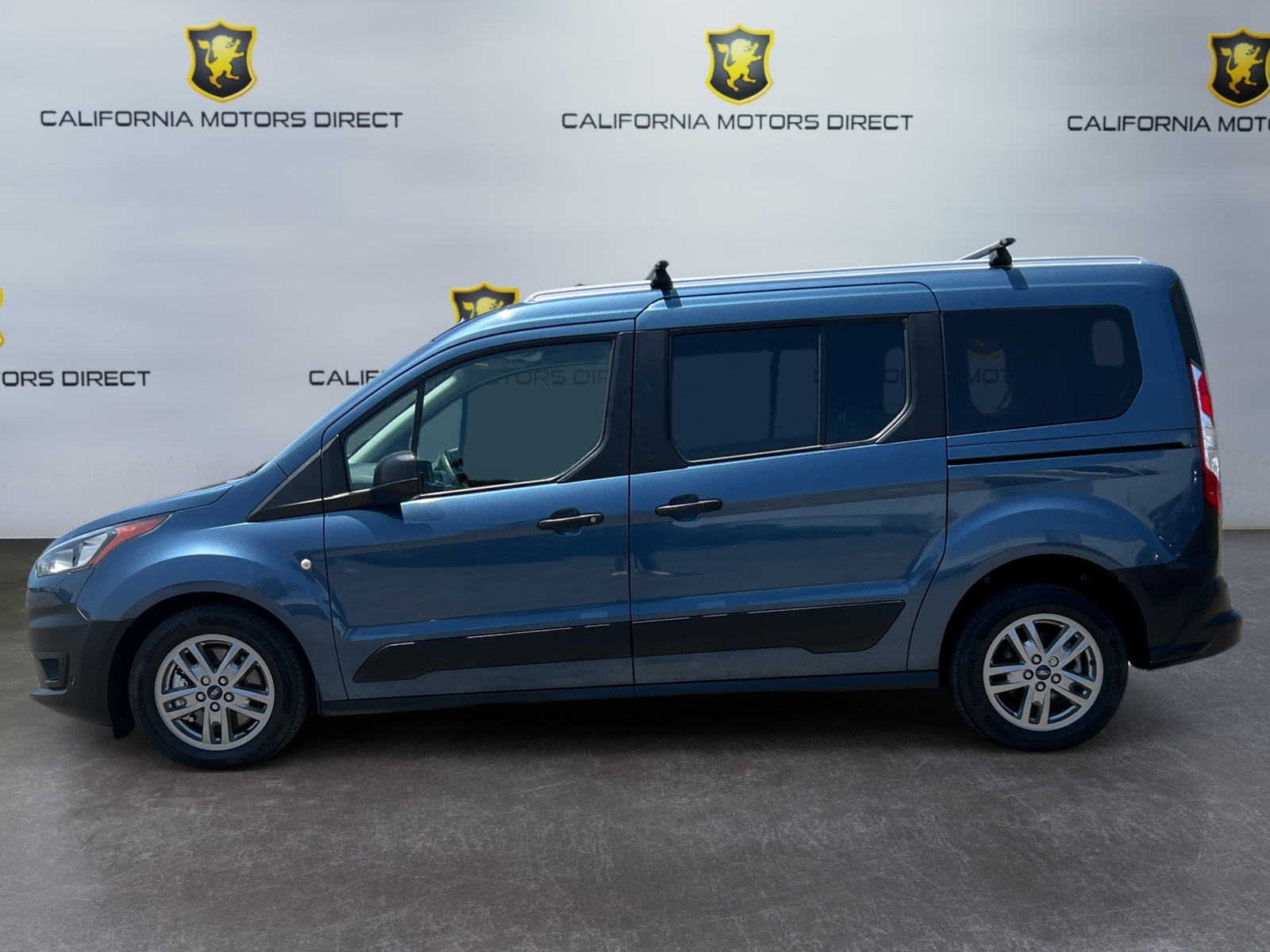2022 Ford Transit XL photo 2