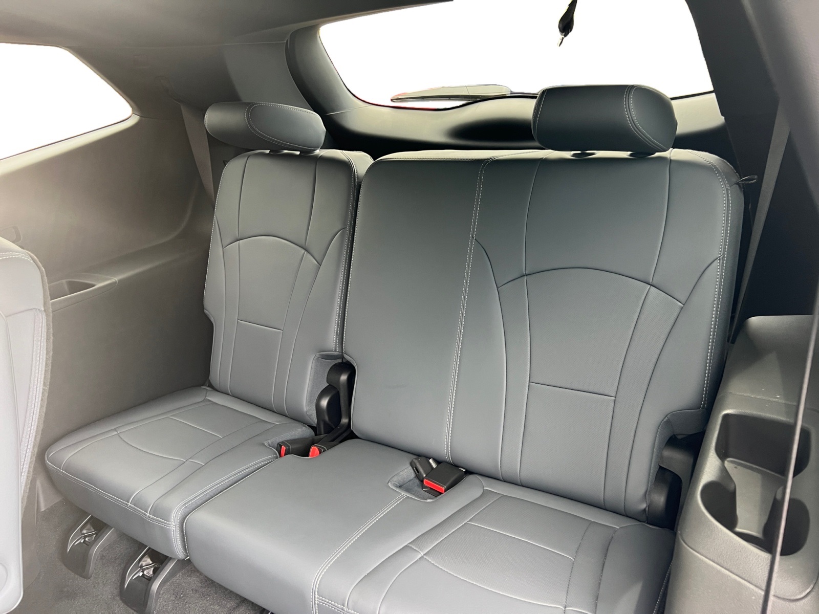 2023 Buick Enclave Essence - Photo 13