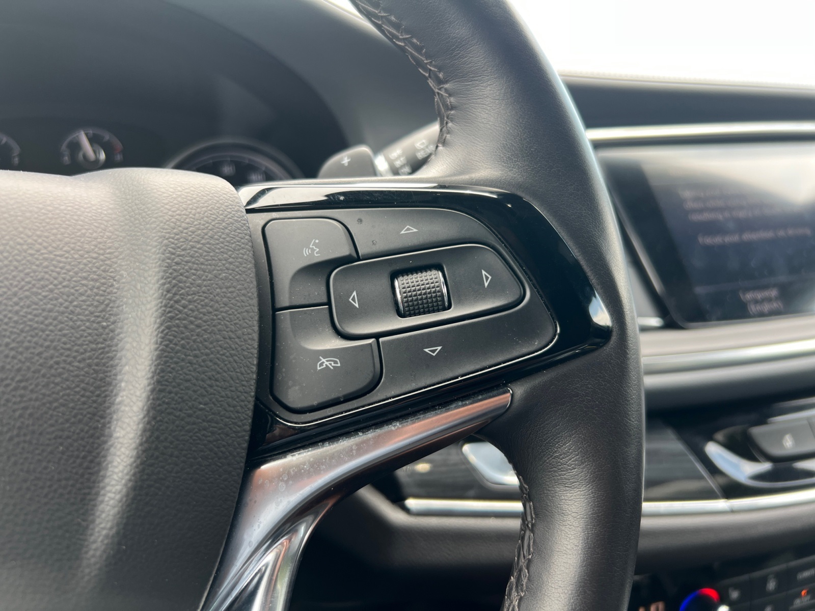 2023 Buick Enclave Essence - Photo 16