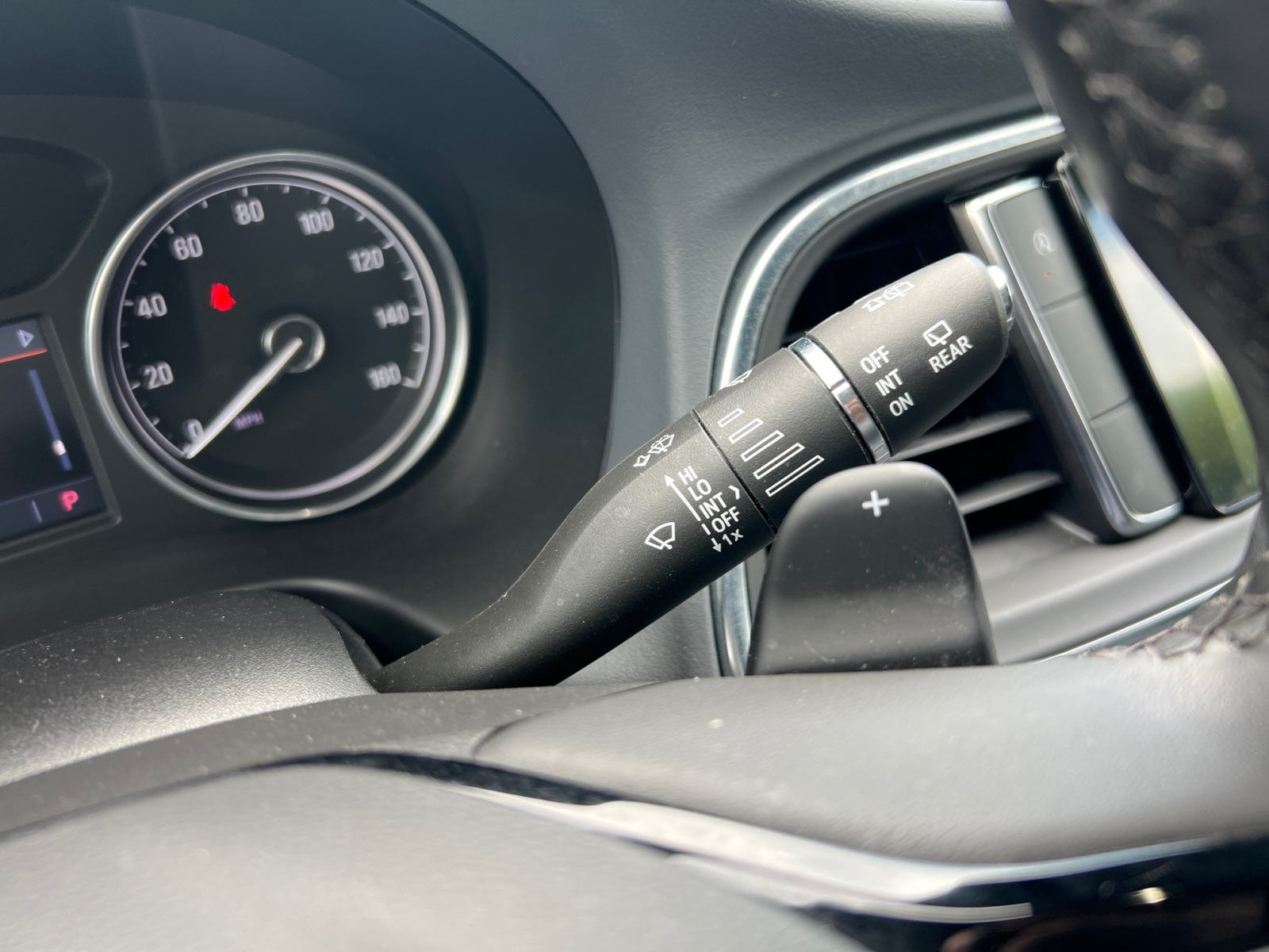 2023 Buick Enclave Essence - Photo 21