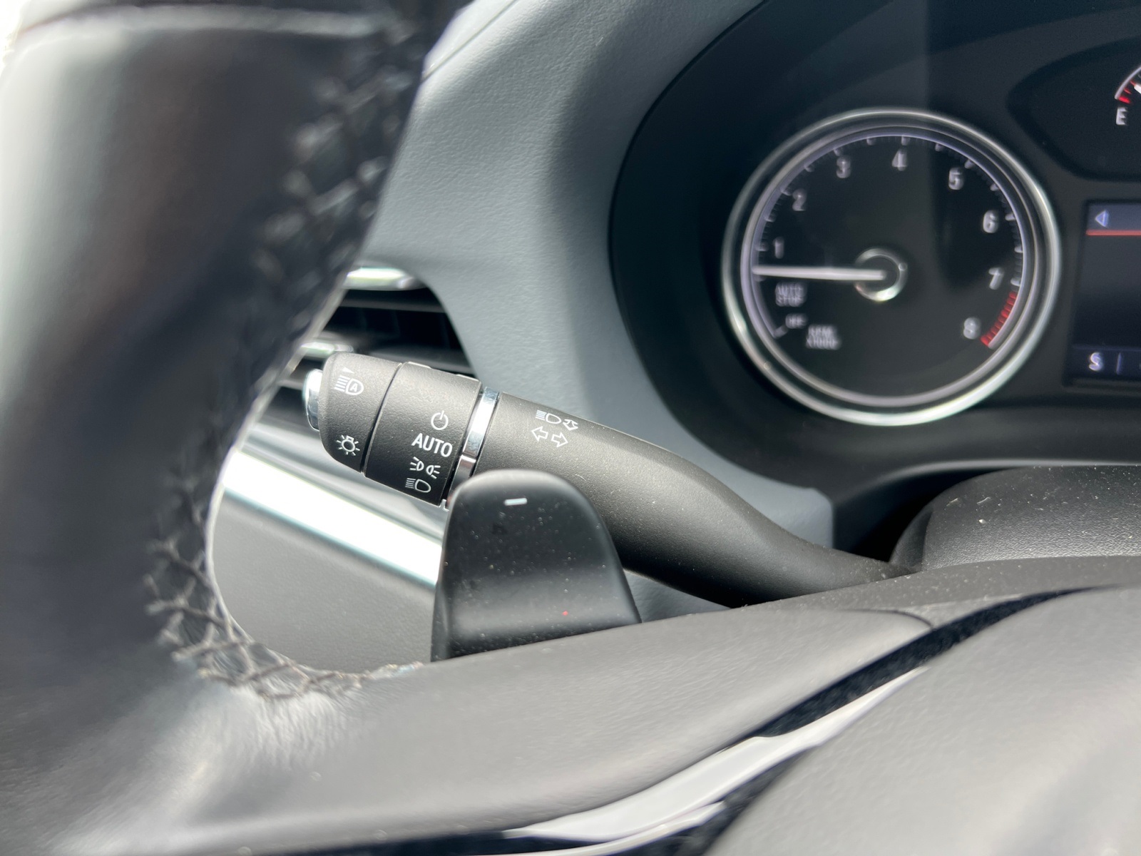 2023 Buick Enclave Essence - Photo 22