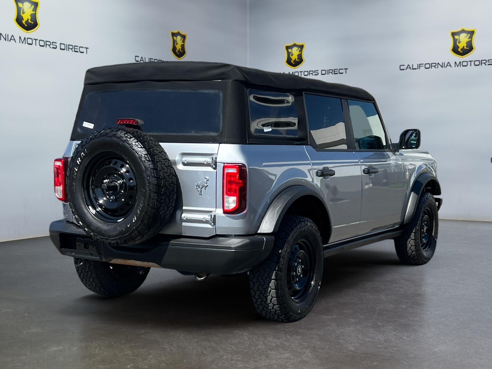 2021 Ford Bronco 4-Door Black Diamond - Photo 5