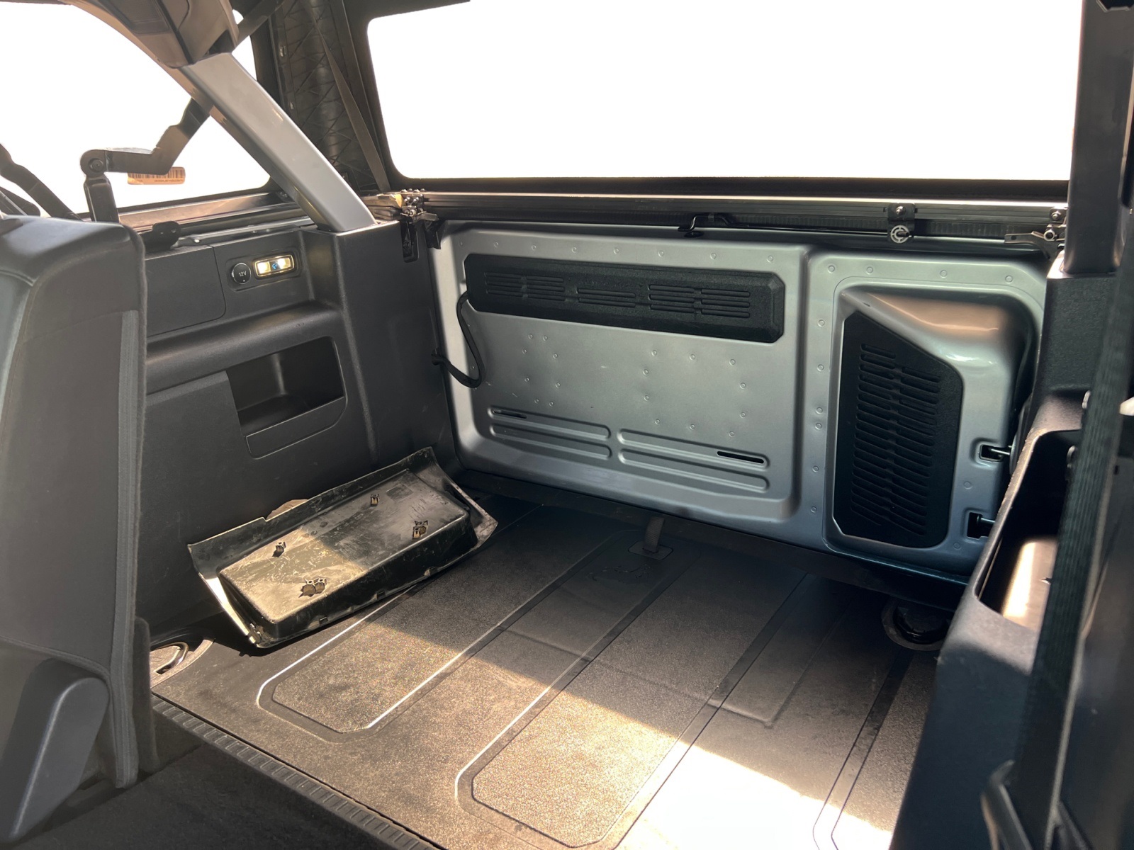 2021 Ford Bronco 4-Door Black Diamond - Photo 12