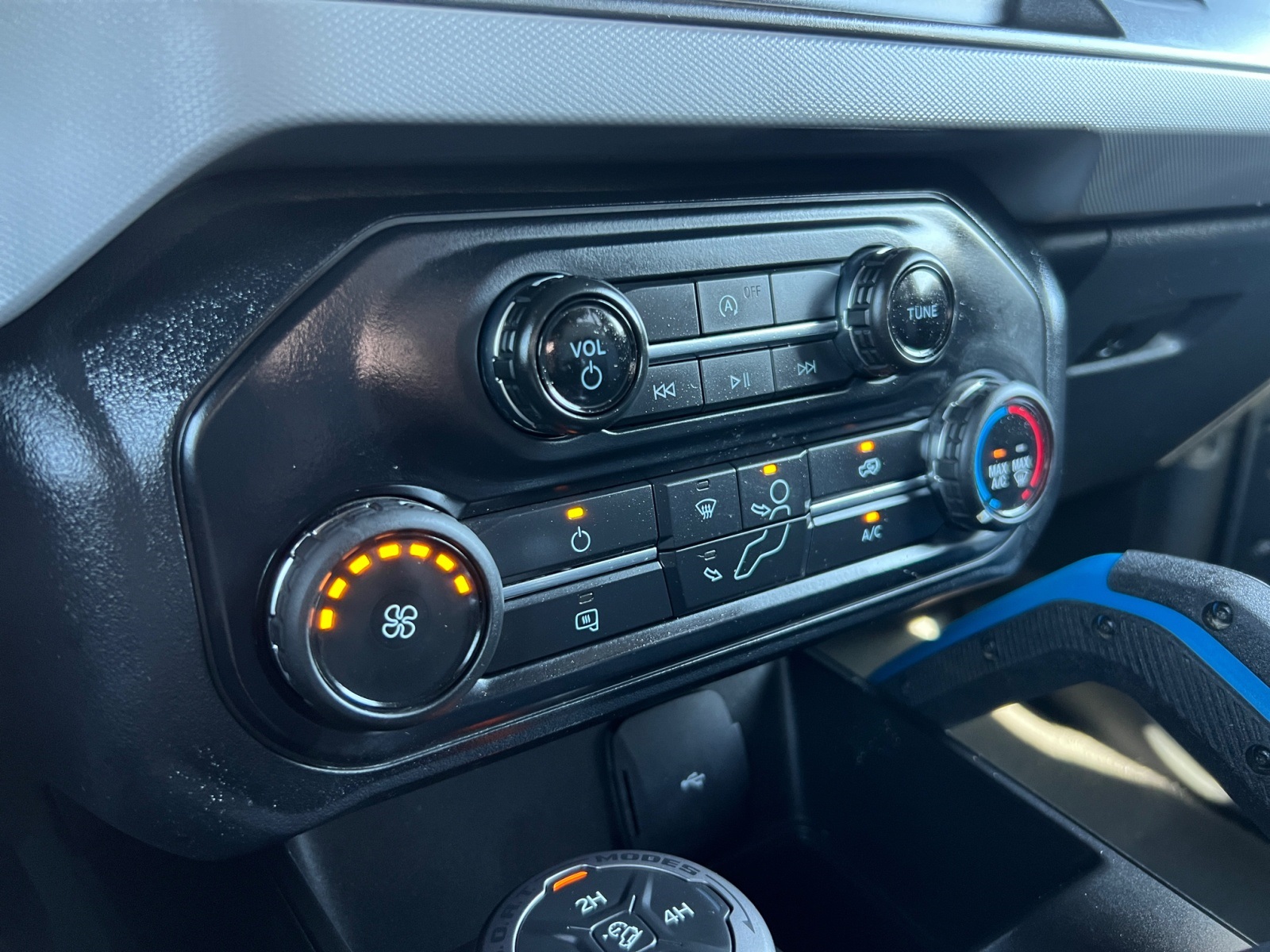 2021 Ford Bronco 4-Door Black Diamond - Photo 19