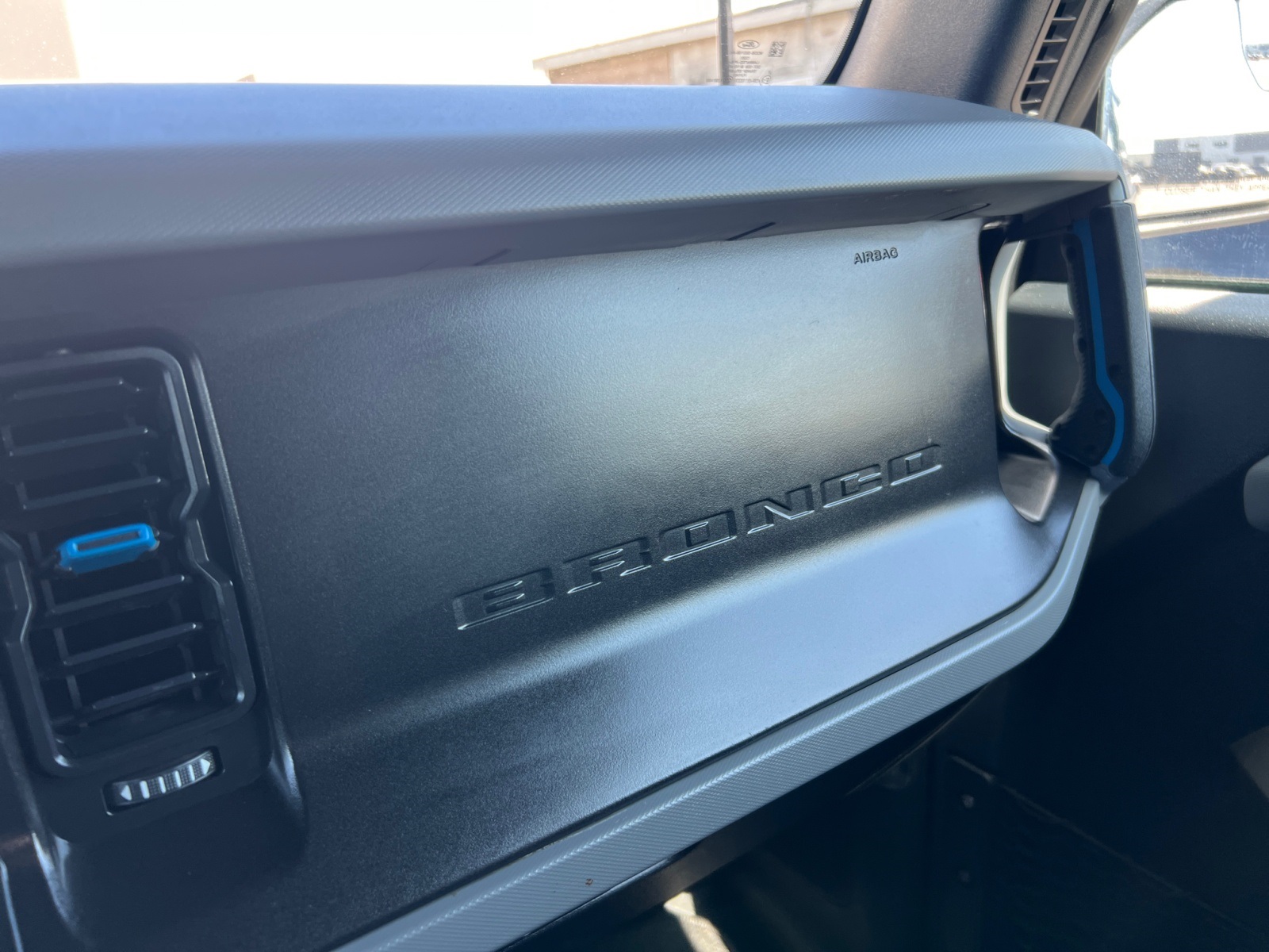 2021 Ford Bronco 4-Door Black Diamond - Photo 21
