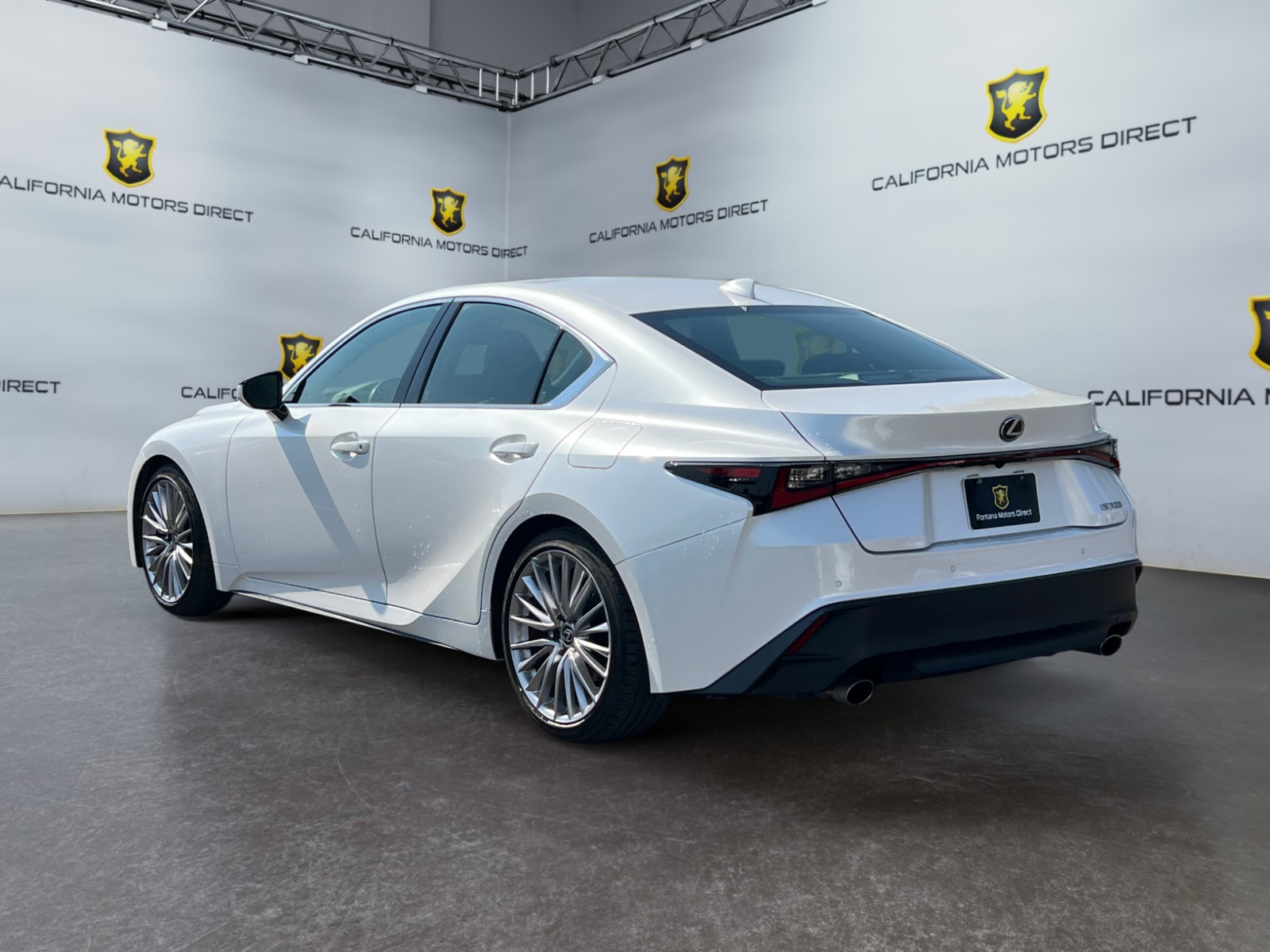 2023 Lexus IS 300 photo 3
