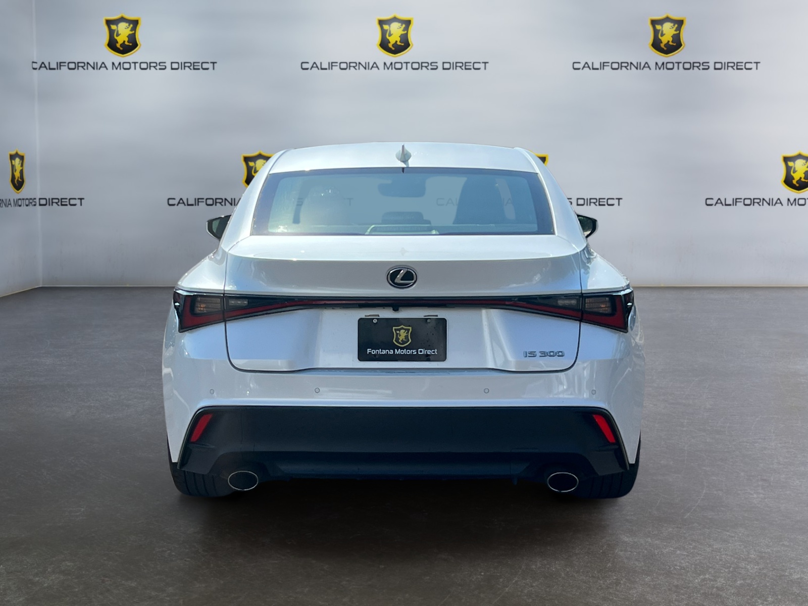 2023 Lexus IS 300 photo 4