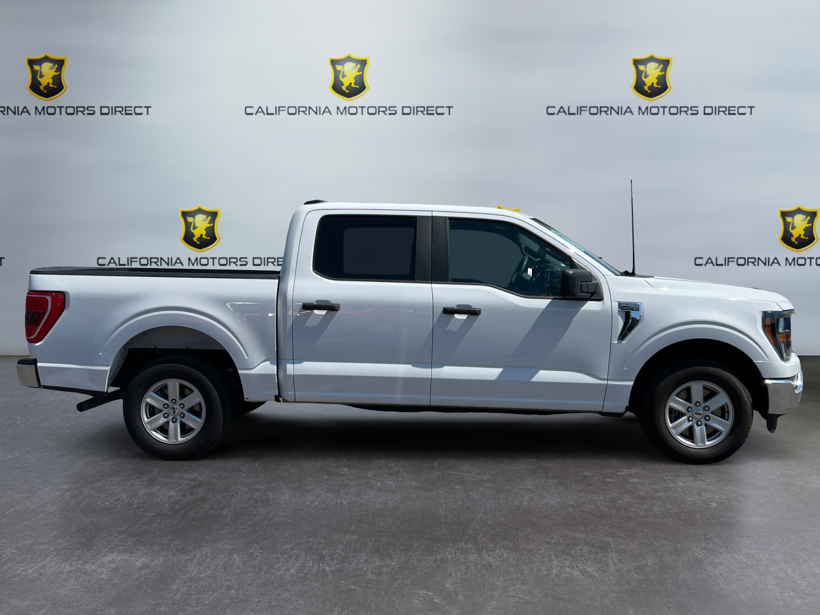 2023 Ford F-150 XLT - Photo 6
