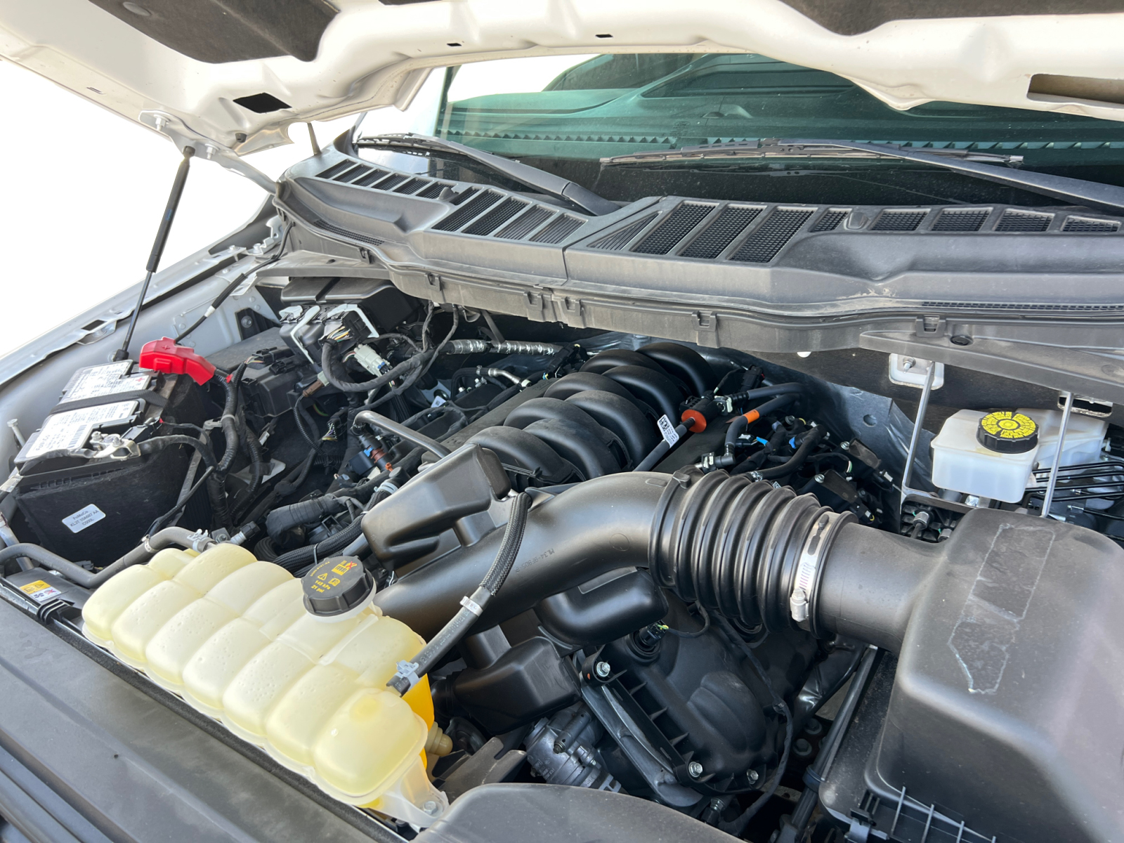 2023 Ford F-150 XLT - Photo 13