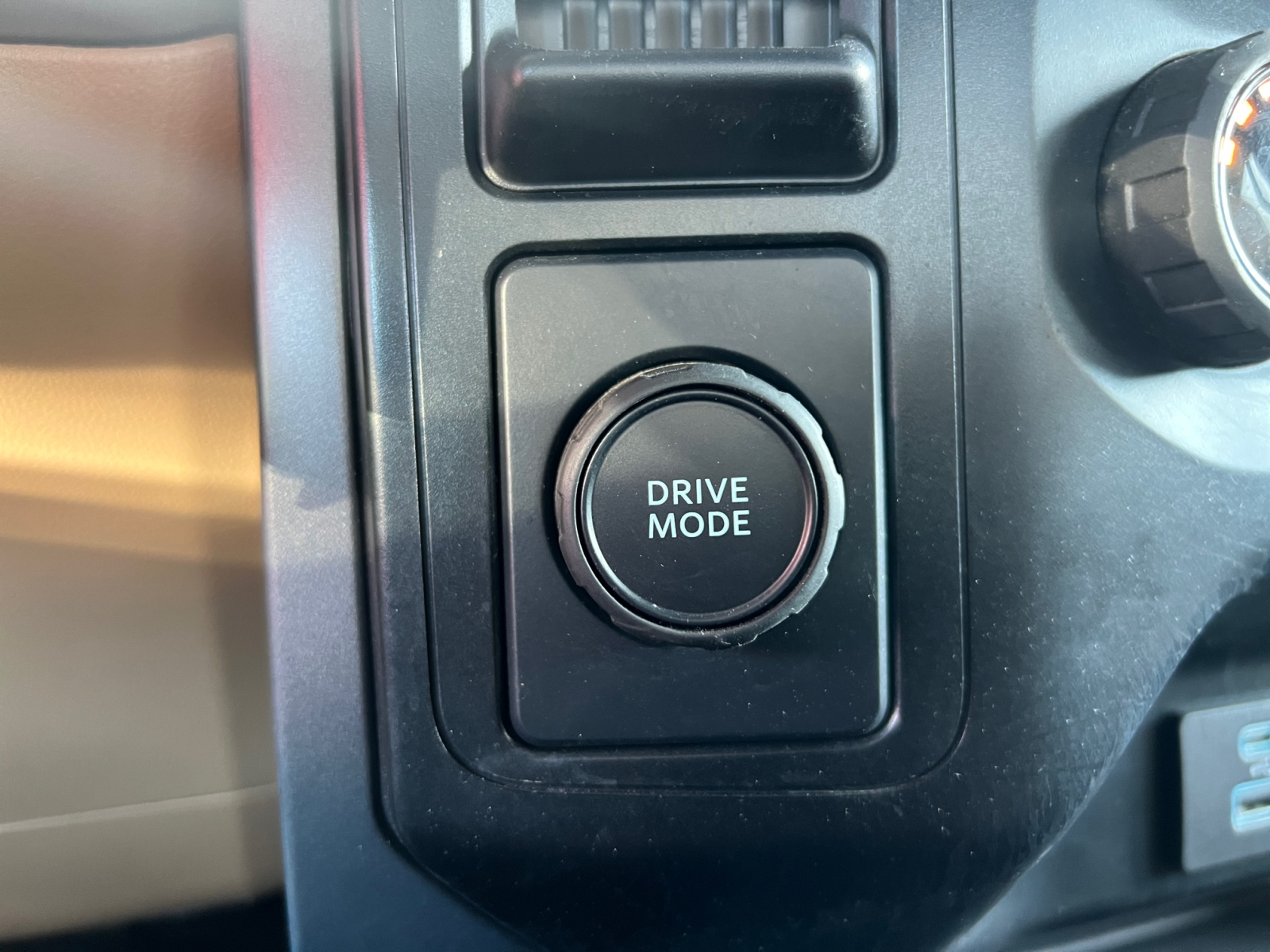 2023 Ford F-150 XLT - Photo 19