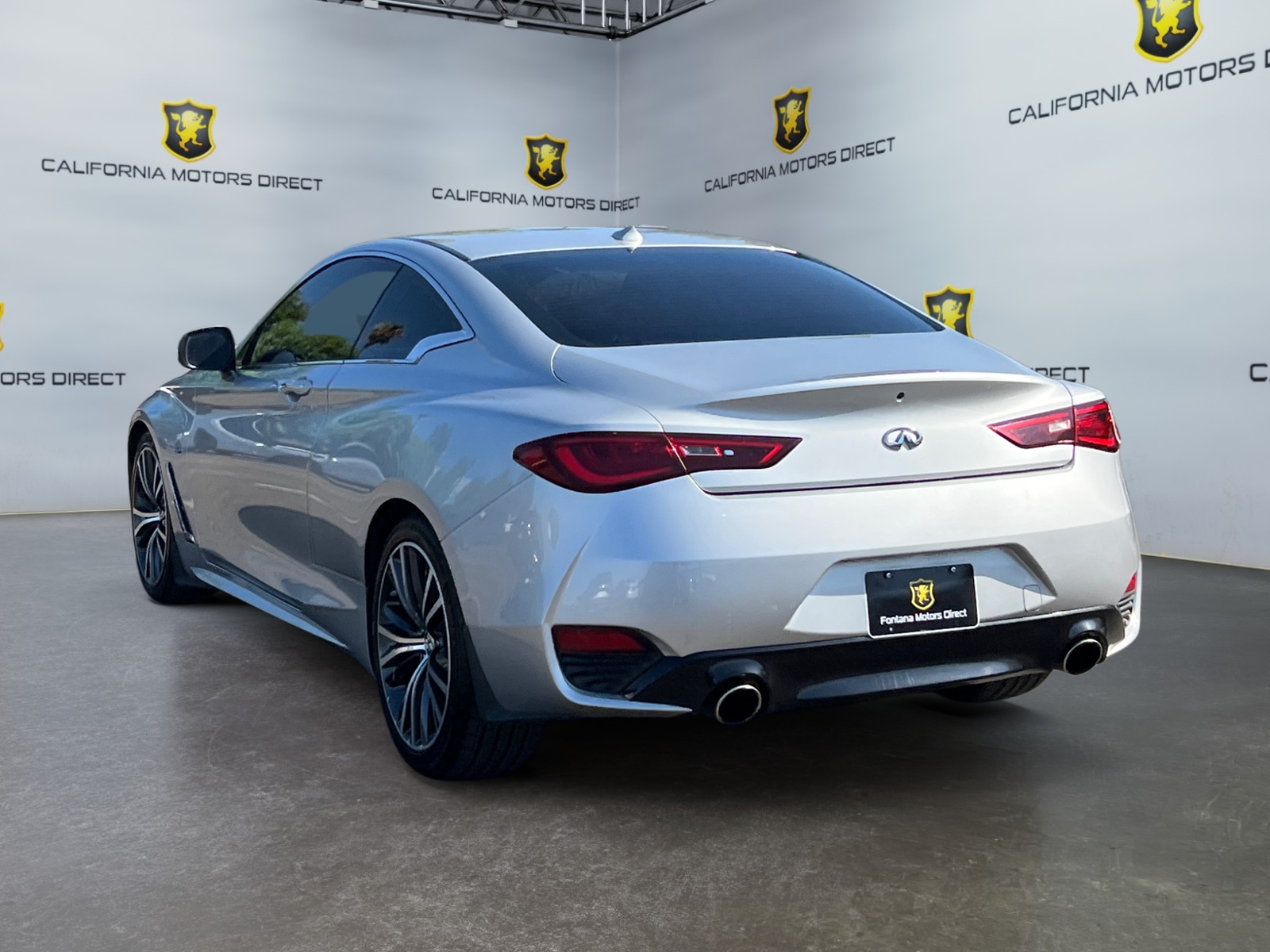 2018 Infiniti Q60 3.0t Luxe photo 3