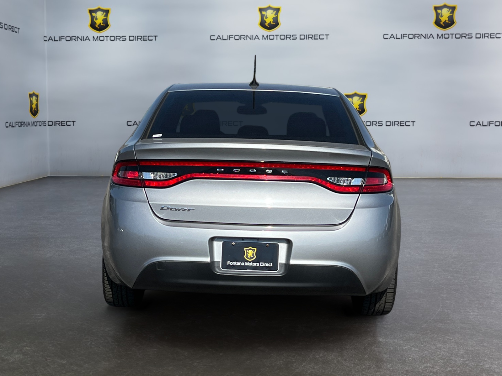 2015 Dodge Dart SE photo 4
