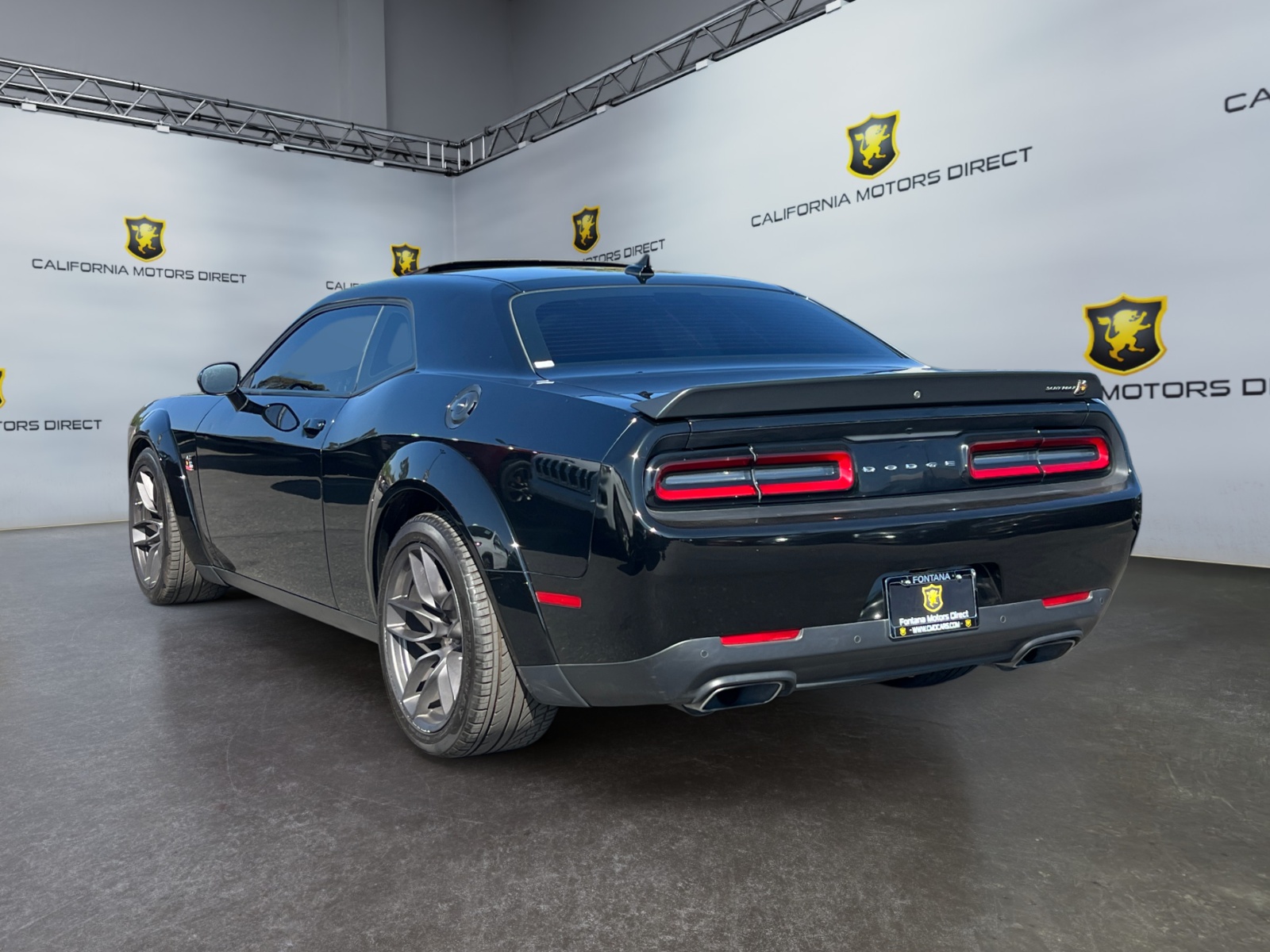 2020 Dodge Challenger R/T Scat Pack Widebody photo 3