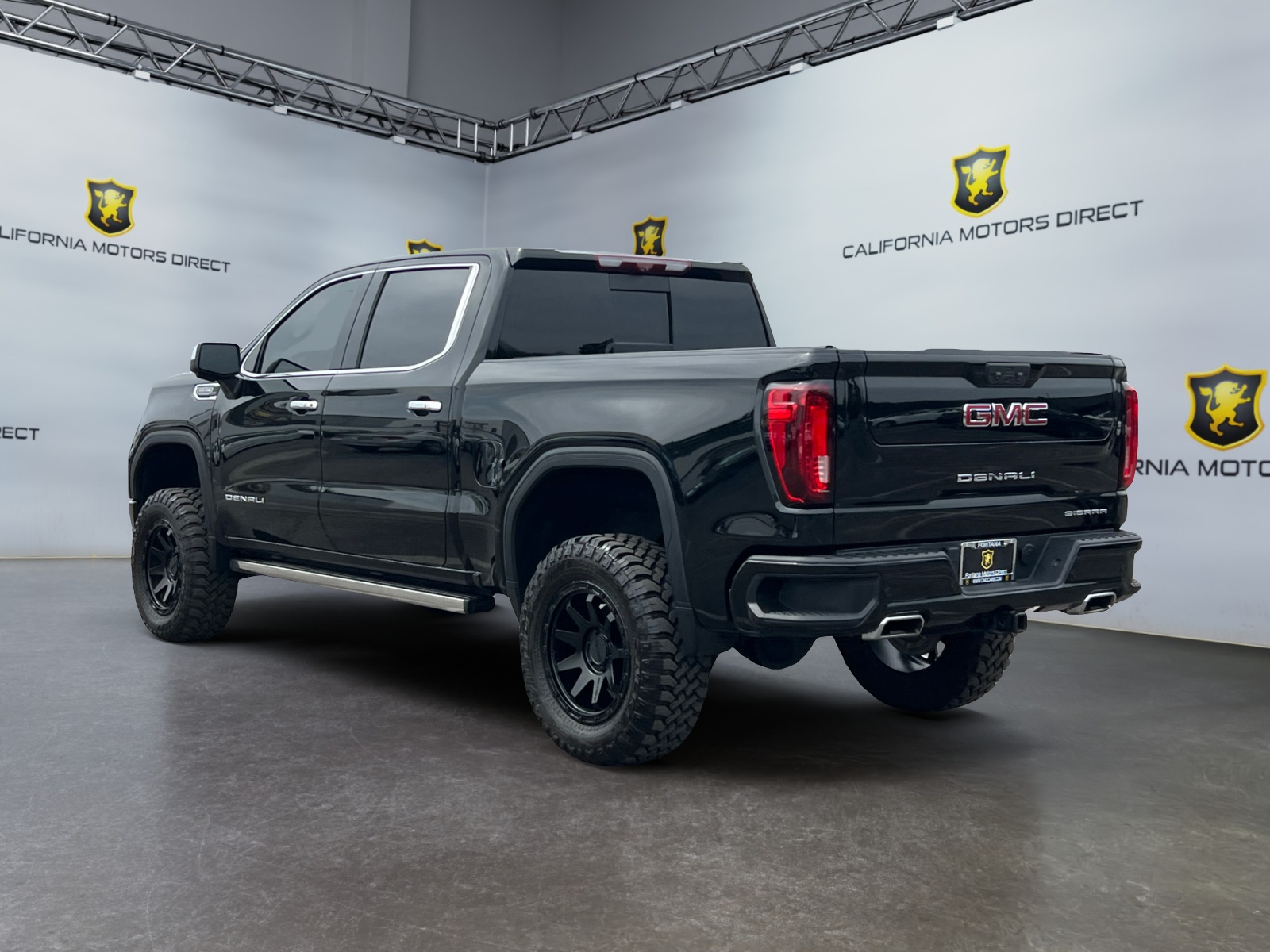 2023 Gmc Sierra 1500 Denali photo 2