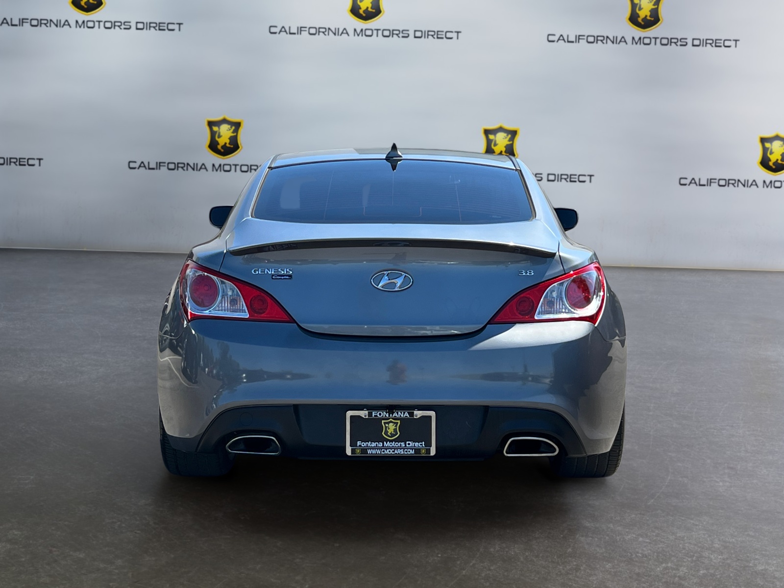 2010 Hyundai Genesis Coupe photo 4