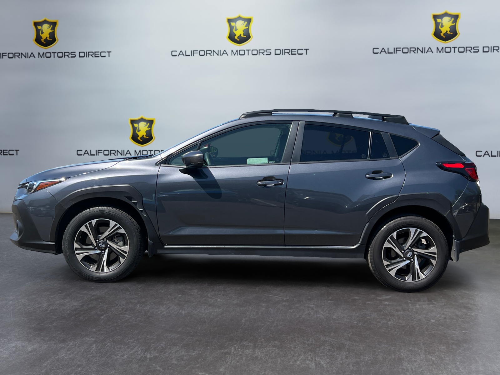 2024 Subaru Crosstrek Premium photo 2