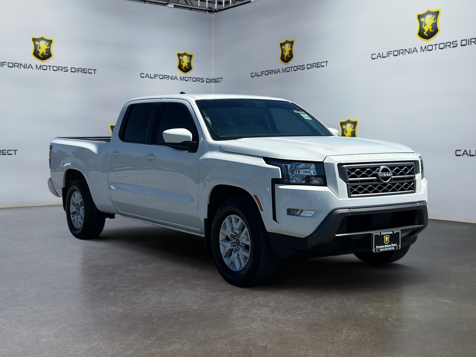 2024 Nissan Frontier SV photo 3