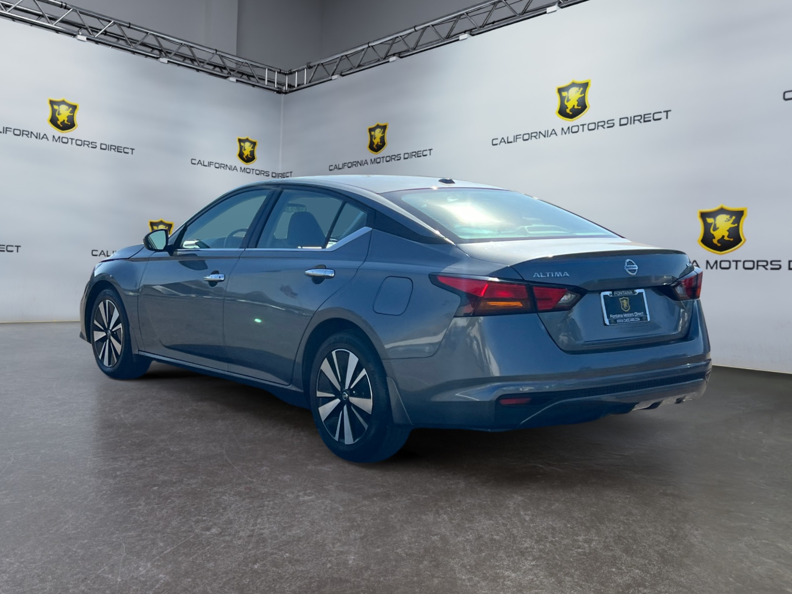 2022 Nissan Altima 2.5 SV photo 3