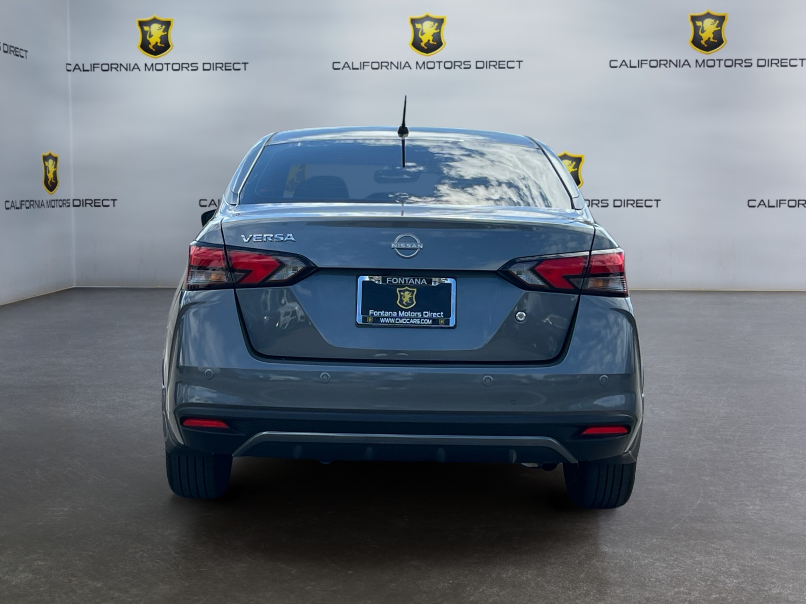 2024 Nissan Versa S photo 4