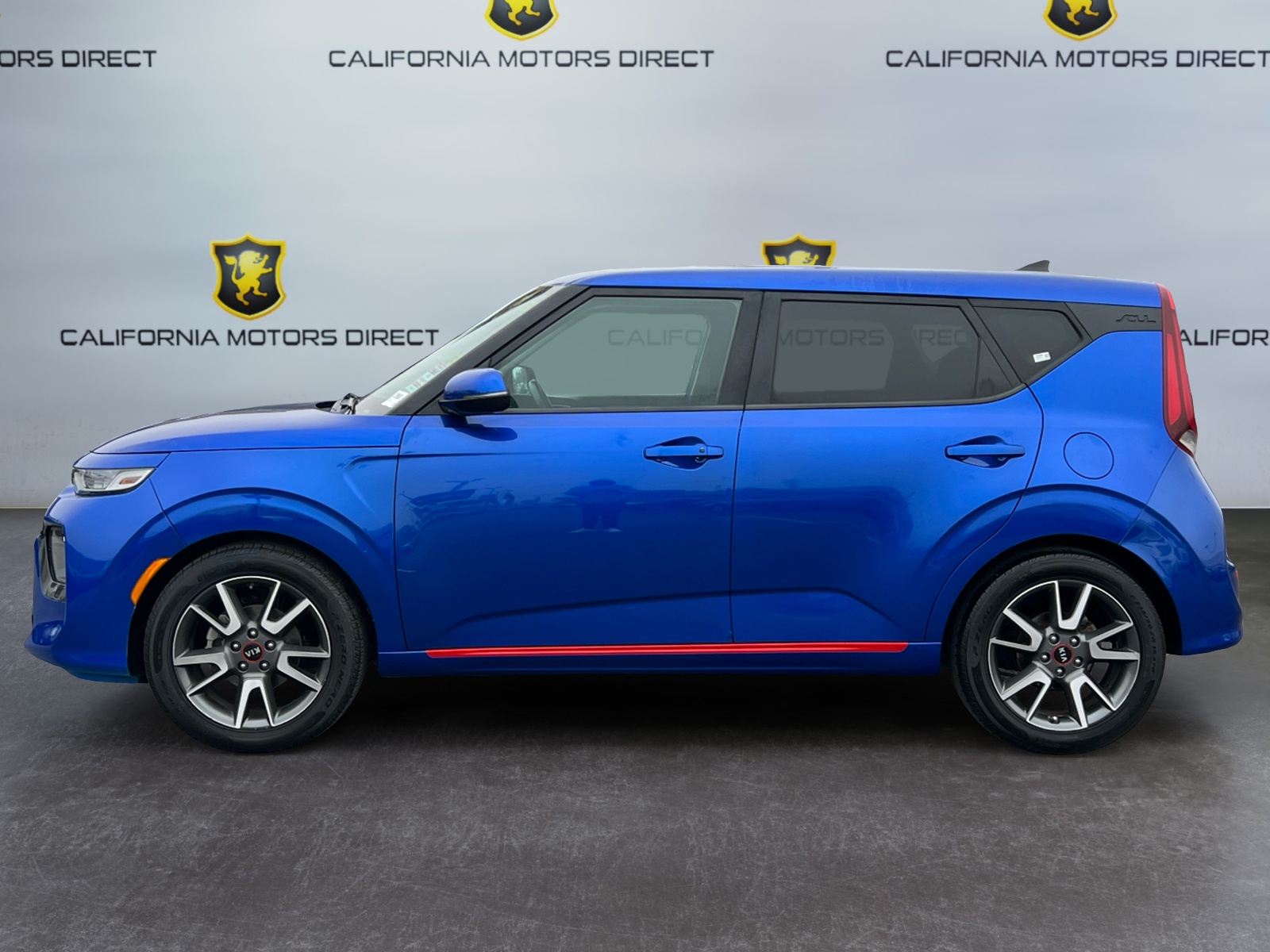 2020 Kia Soul GT-Line photo 2