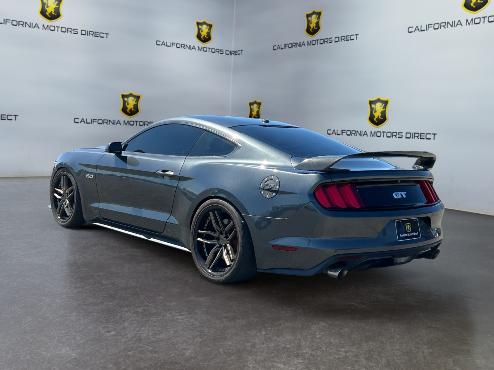 2017 Ford Mustang GT Premium photo 3