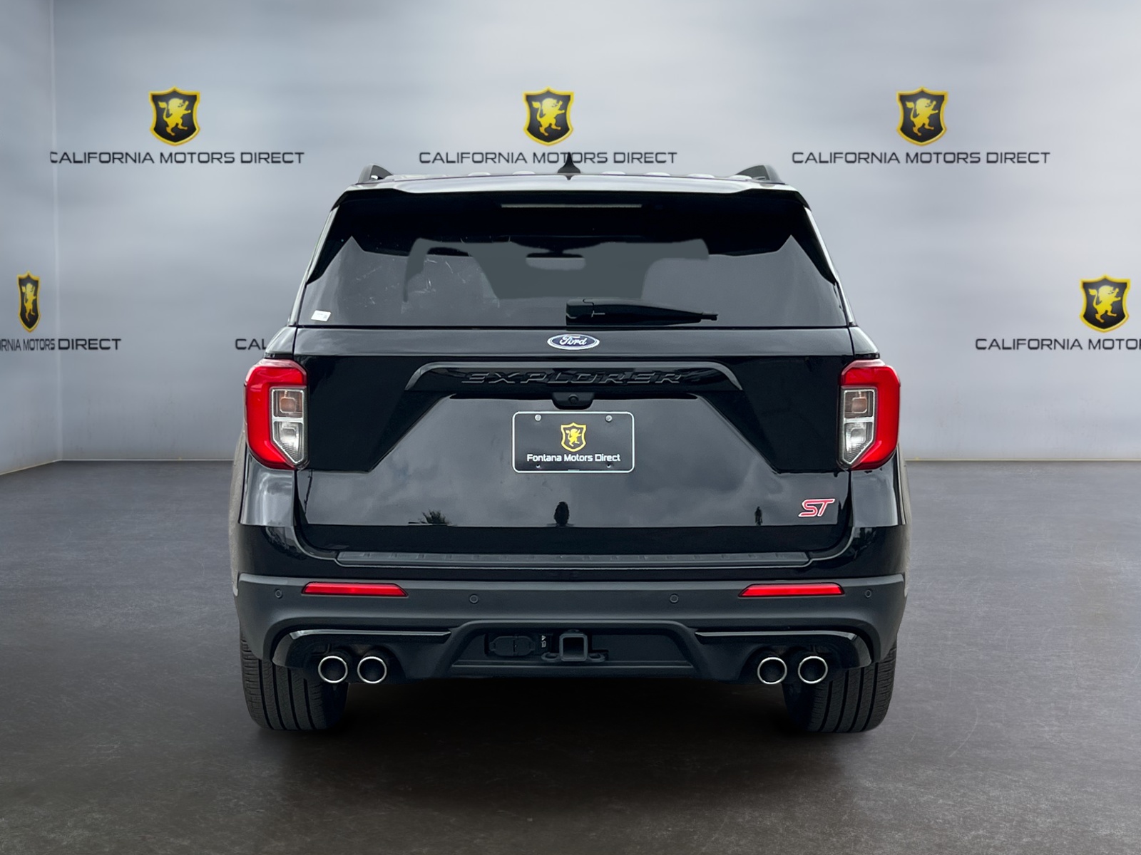 2023 Ford Explorer ST photo 3
