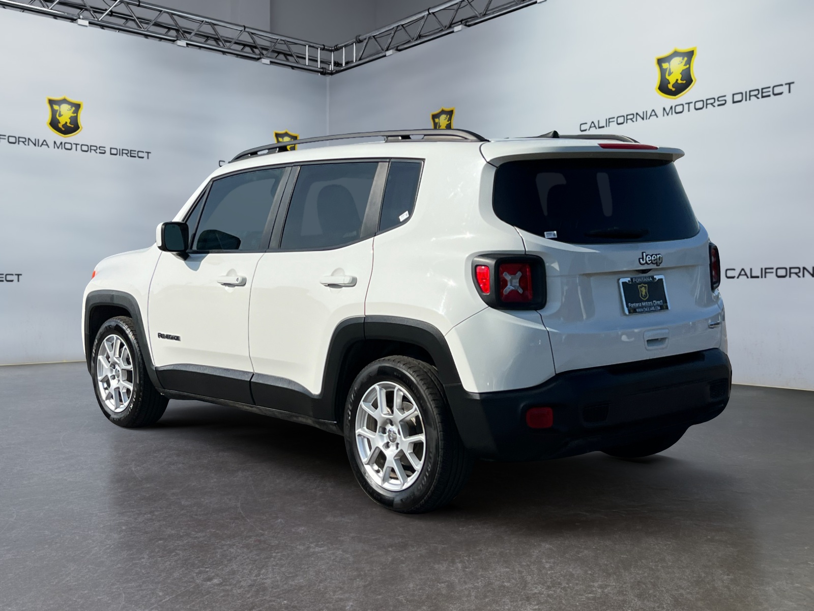 2021 Jeep Renegade Latitude photo 3