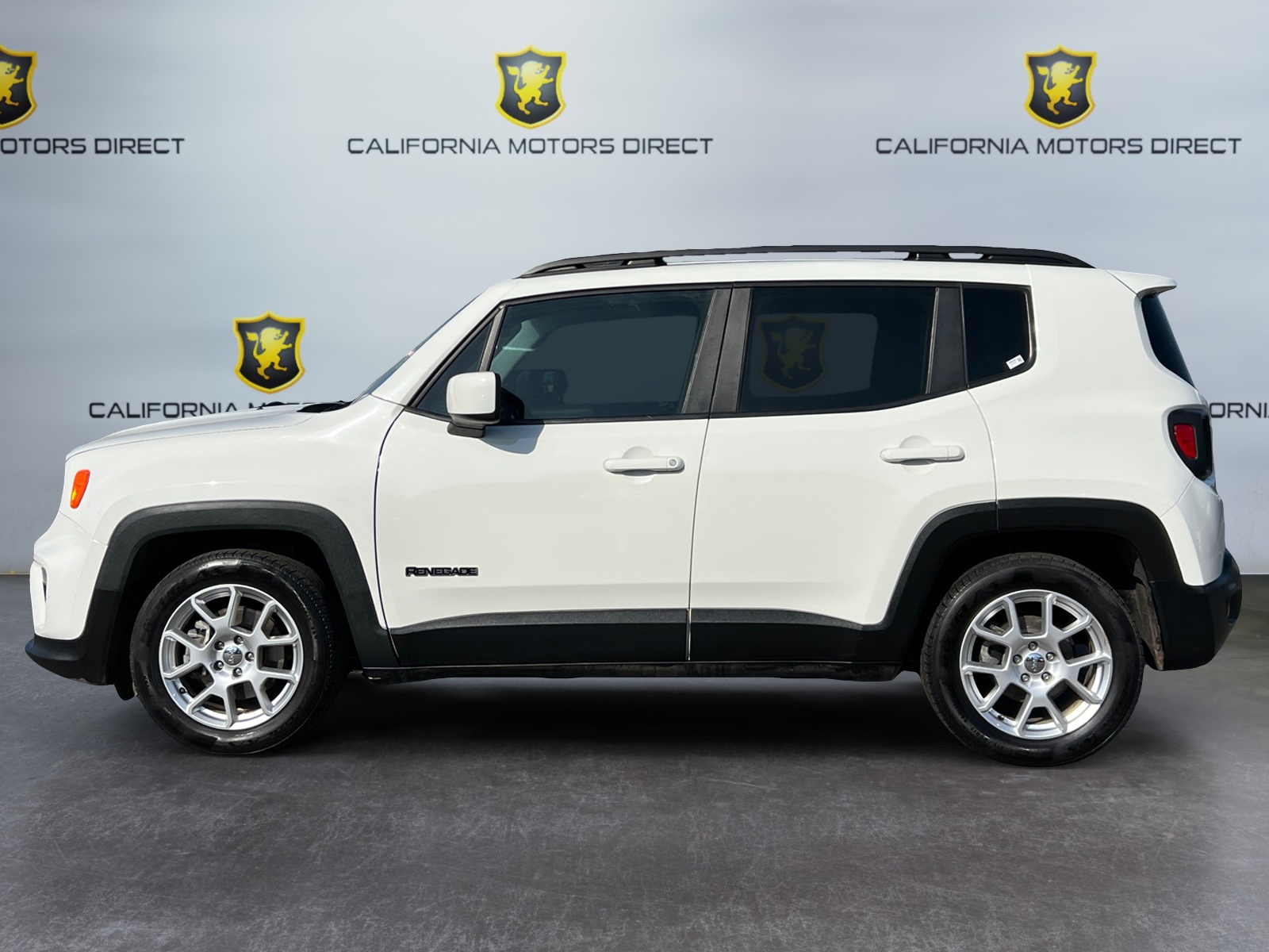 2021 Jeep Renegade Latitude photo 2