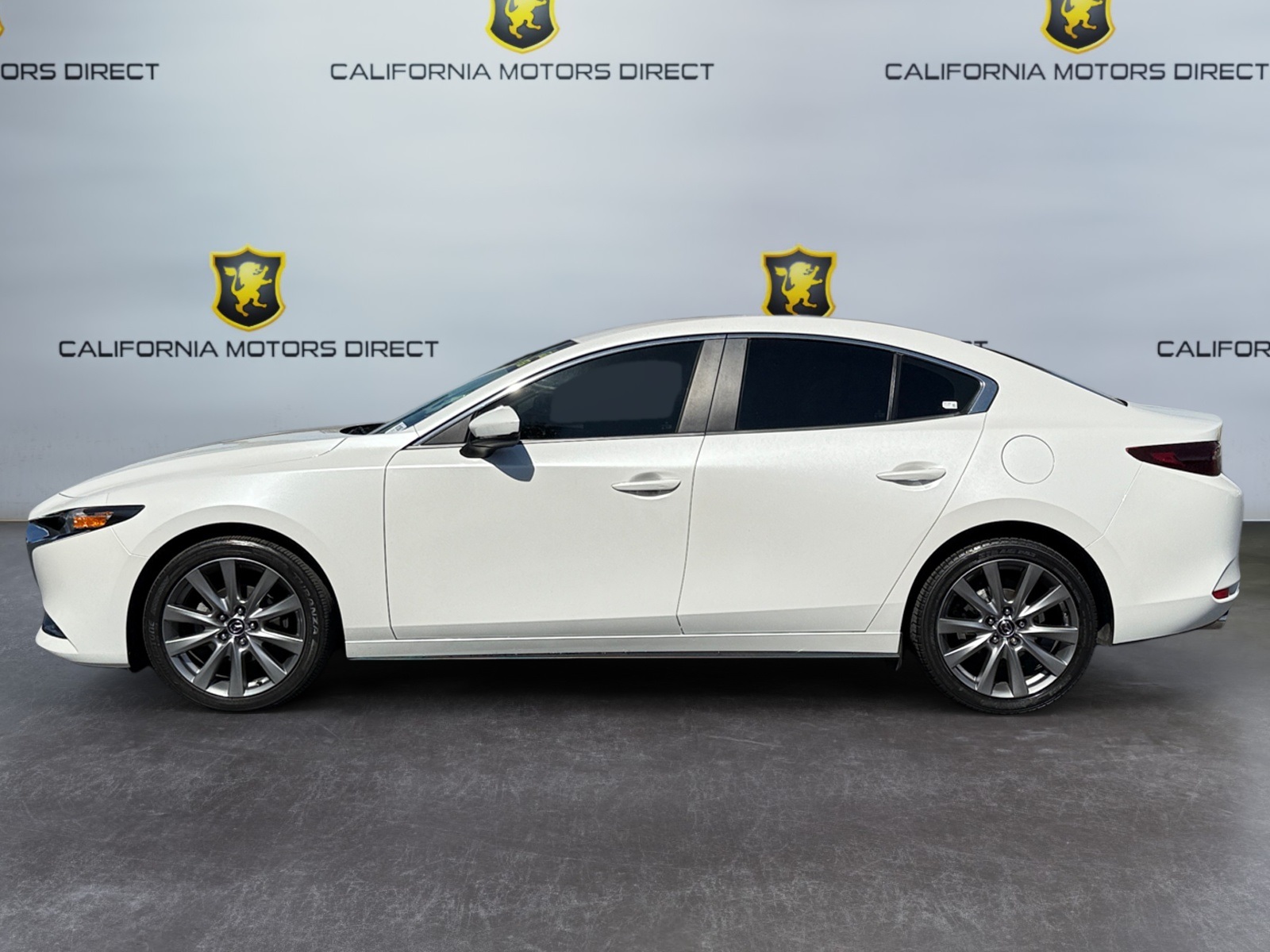 2019 Mazda Mazda3 Sedan Preferred photo 2