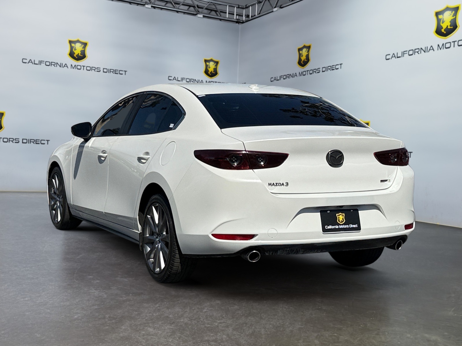 2019 Mazda Mazda3 Sedan Preferred photo 3