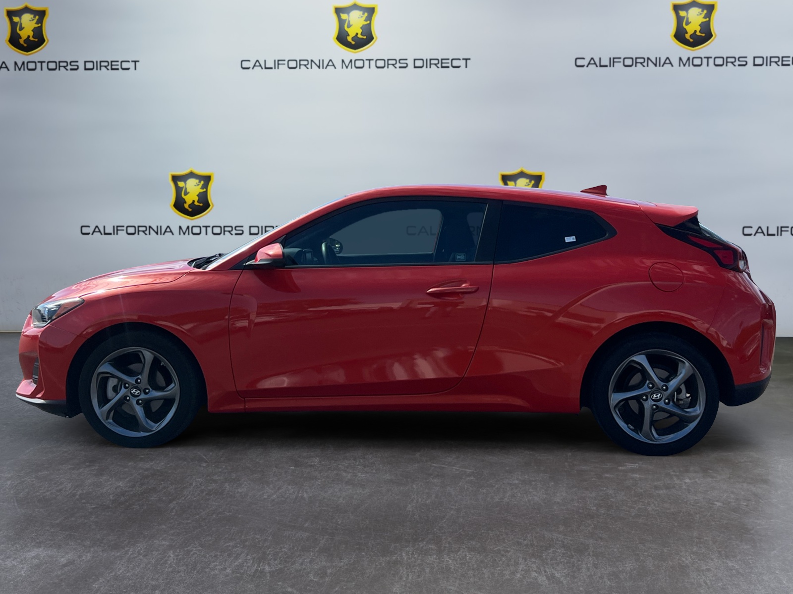 2019 Hyundai Veloster 2.0L Premium photo 2