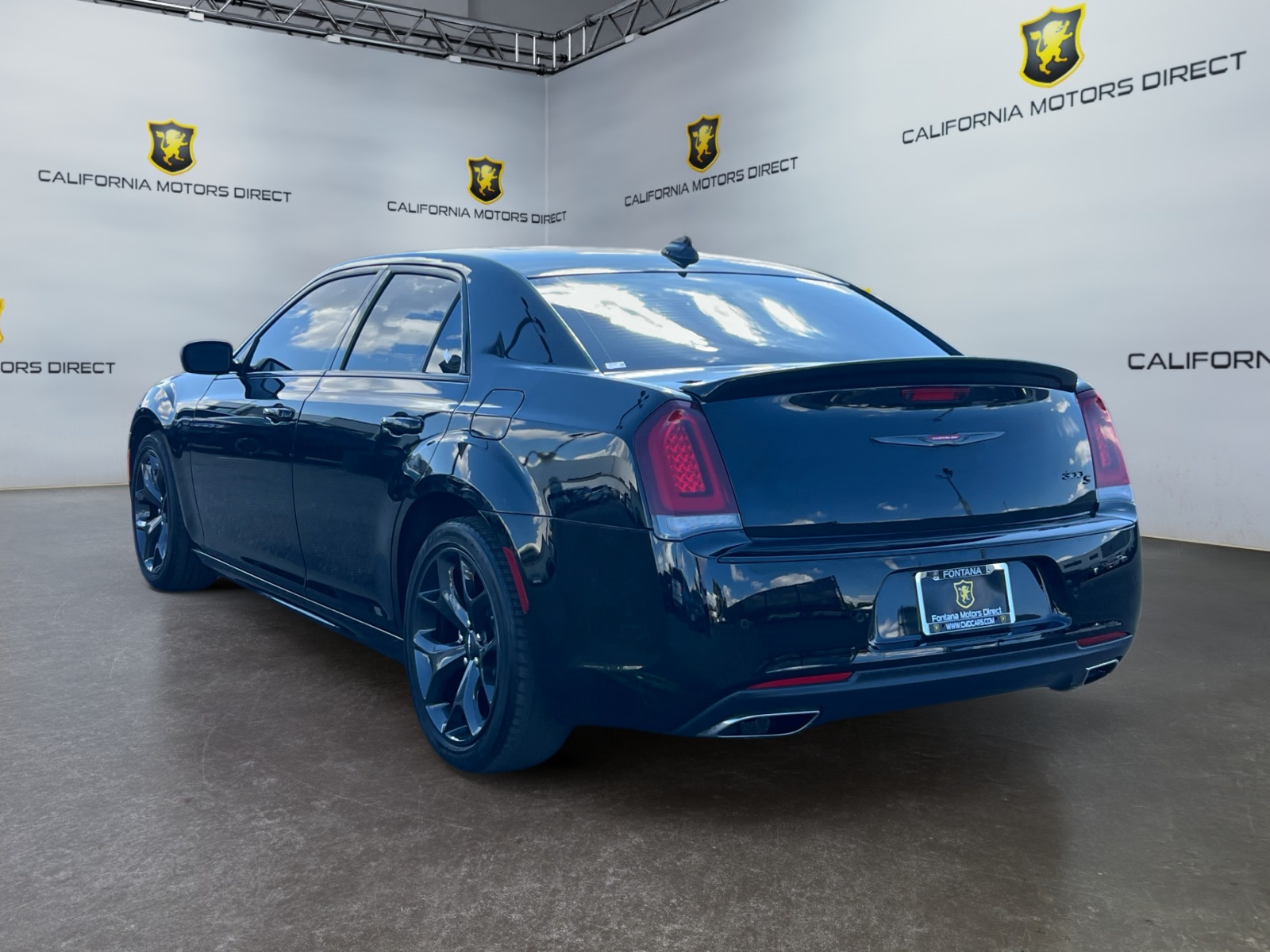 2022 Chrysler 300 photo 3