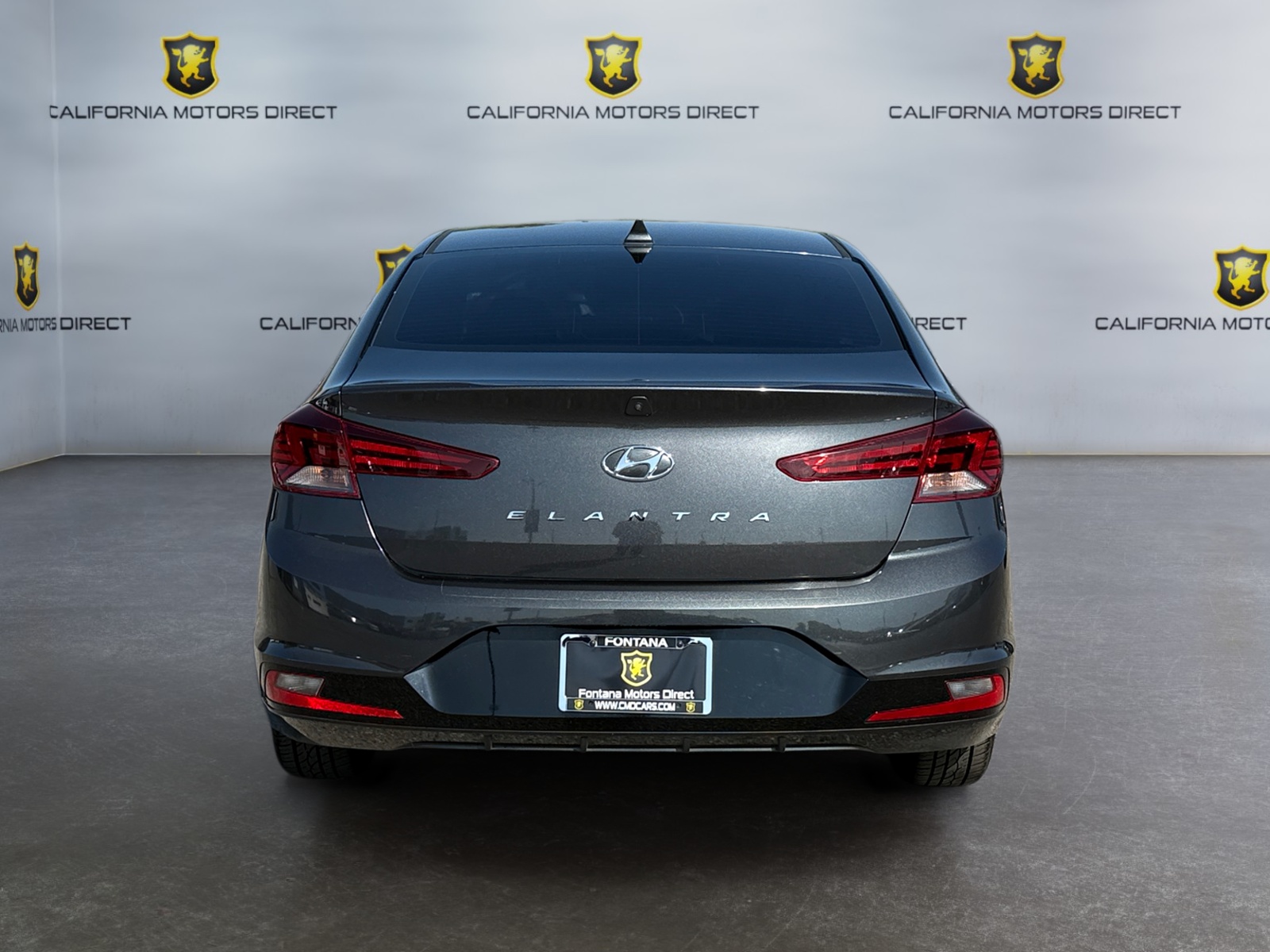 2020 Hyundai Elantra Value Edition photo 2