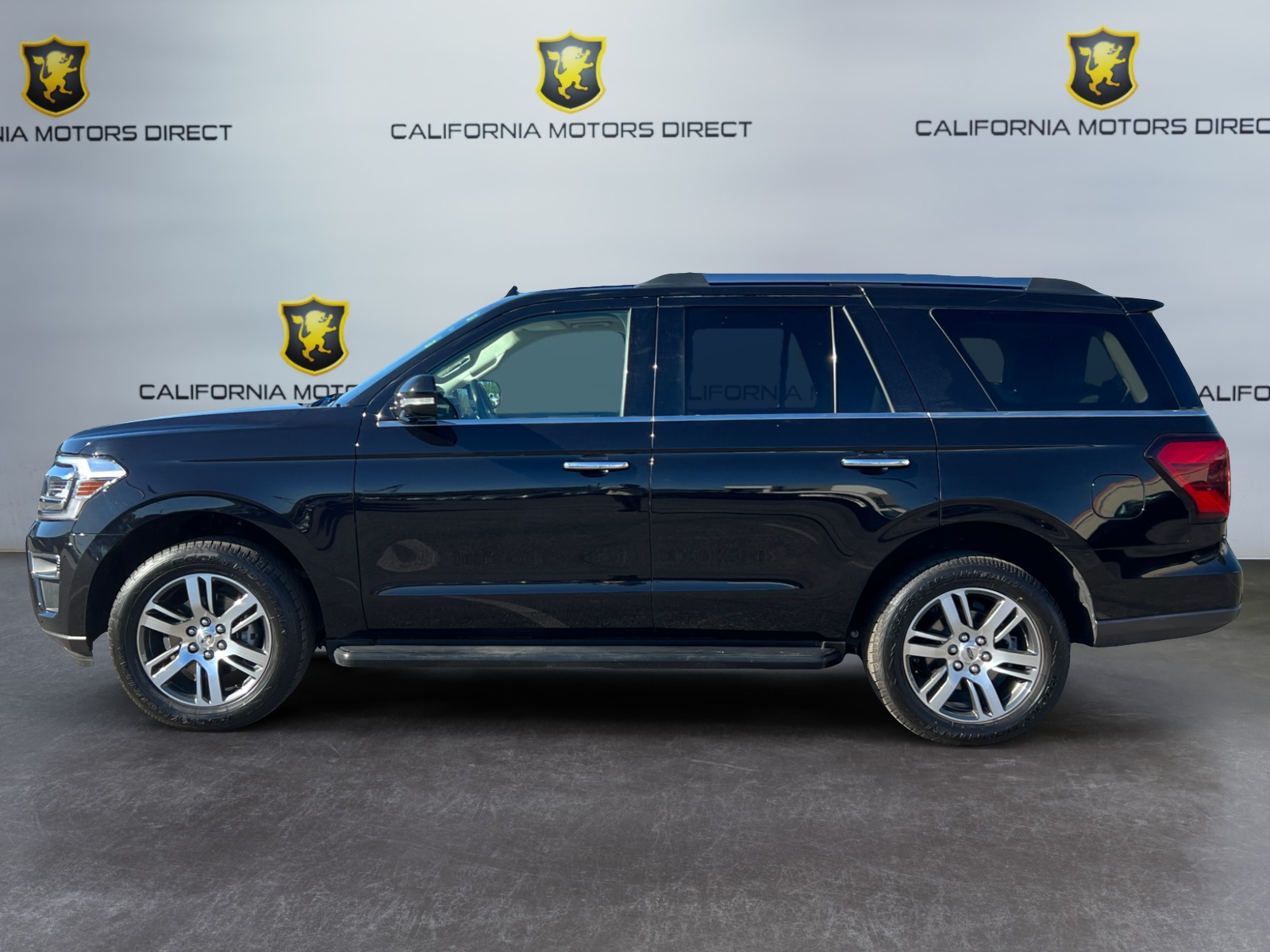2024 Ford Expedition Limited - Photo 2