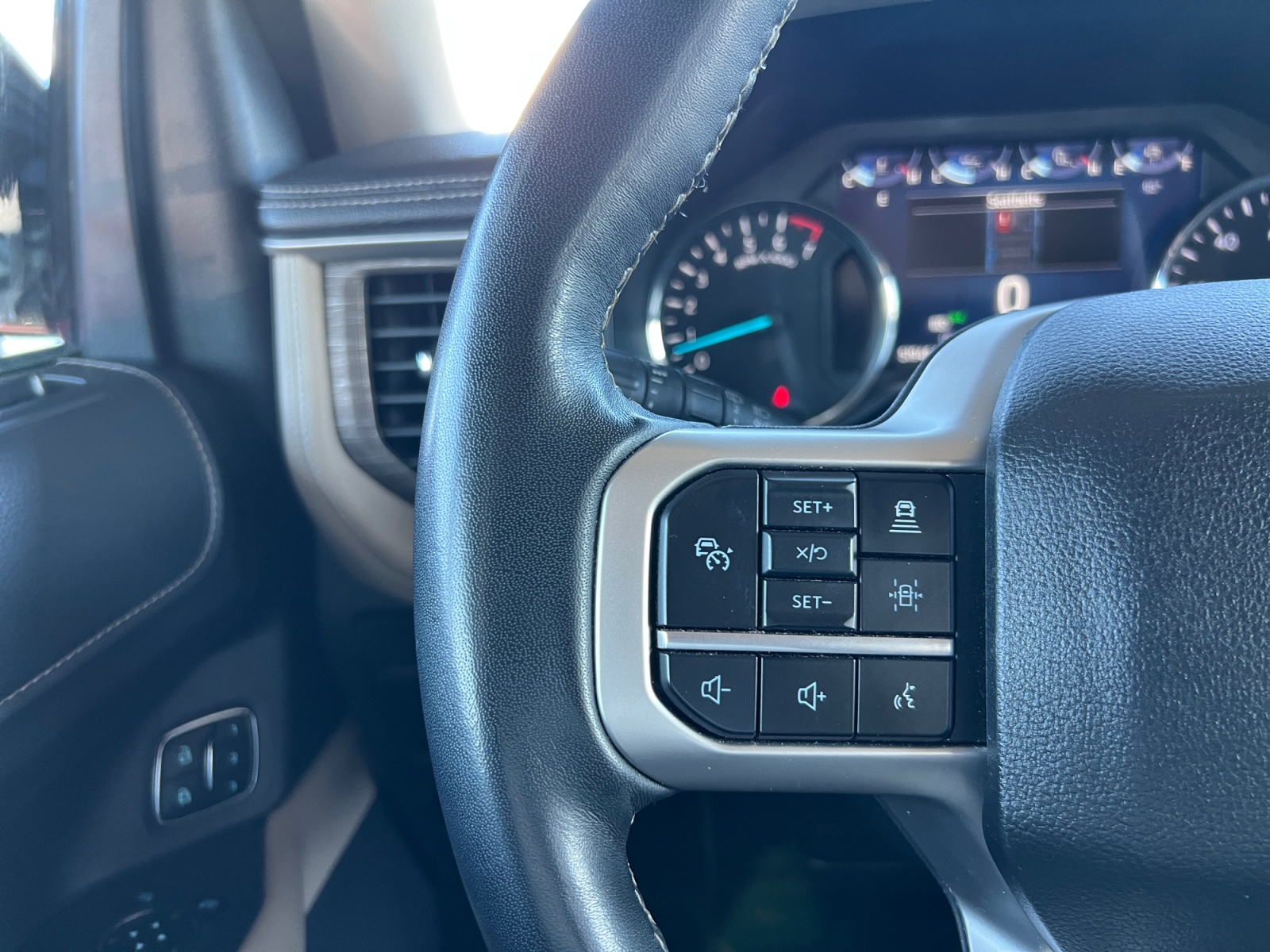 2024 Ford Expedition Limited - Photo 22